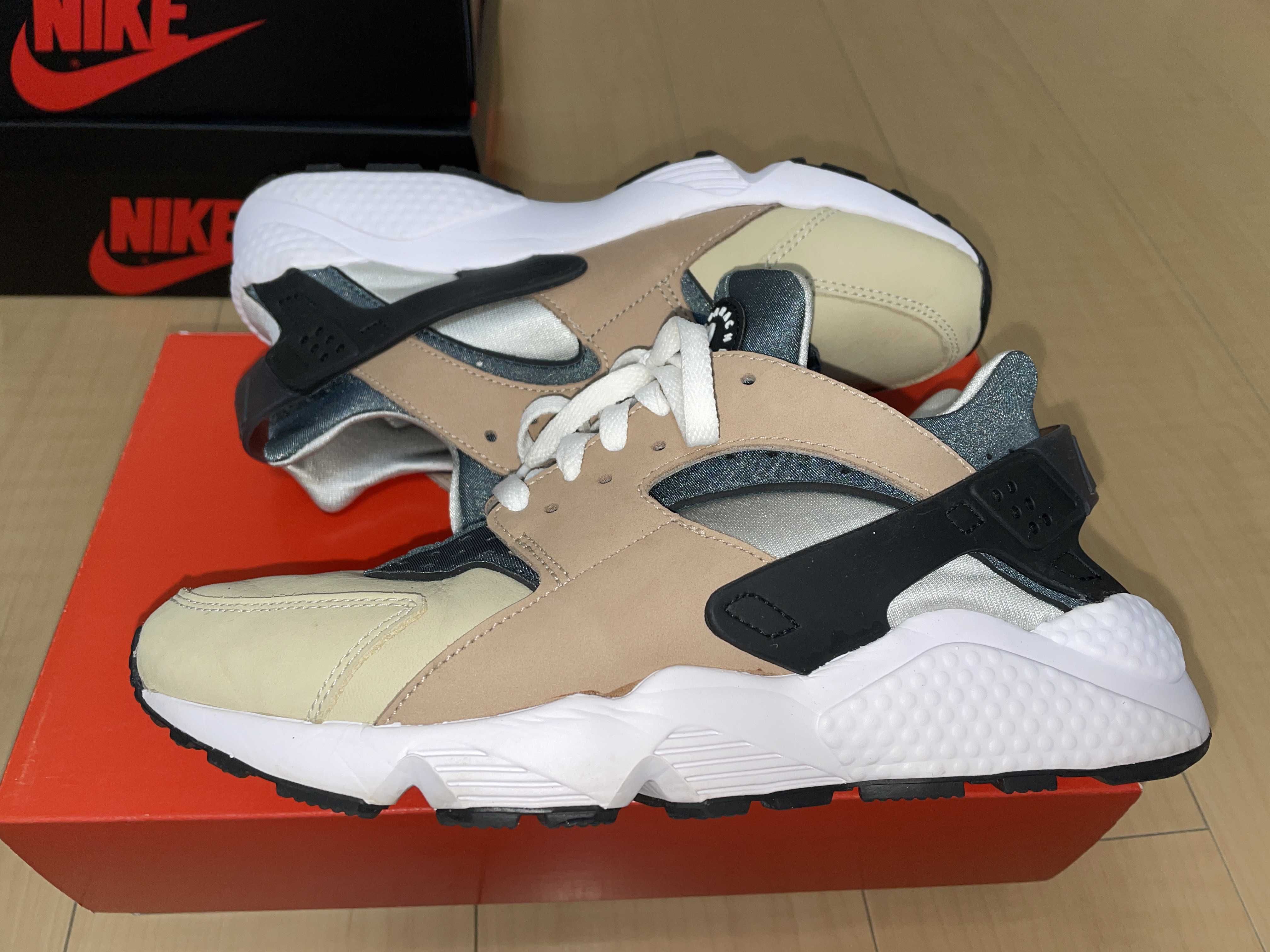 Nike Air Huarache "Escape" (2021)