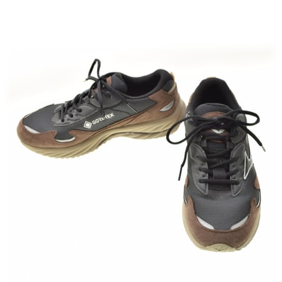 Mizuno Wave Rider β GORE-TEX "Black/Black/Brown"