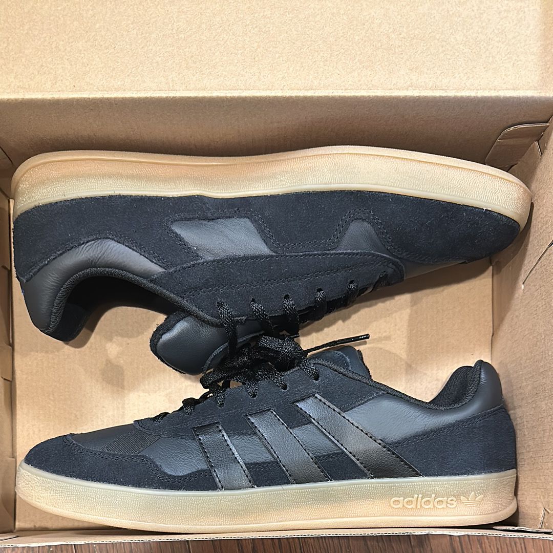 adidas Aloha Super "Core Black/Carbon/Blue Bird"