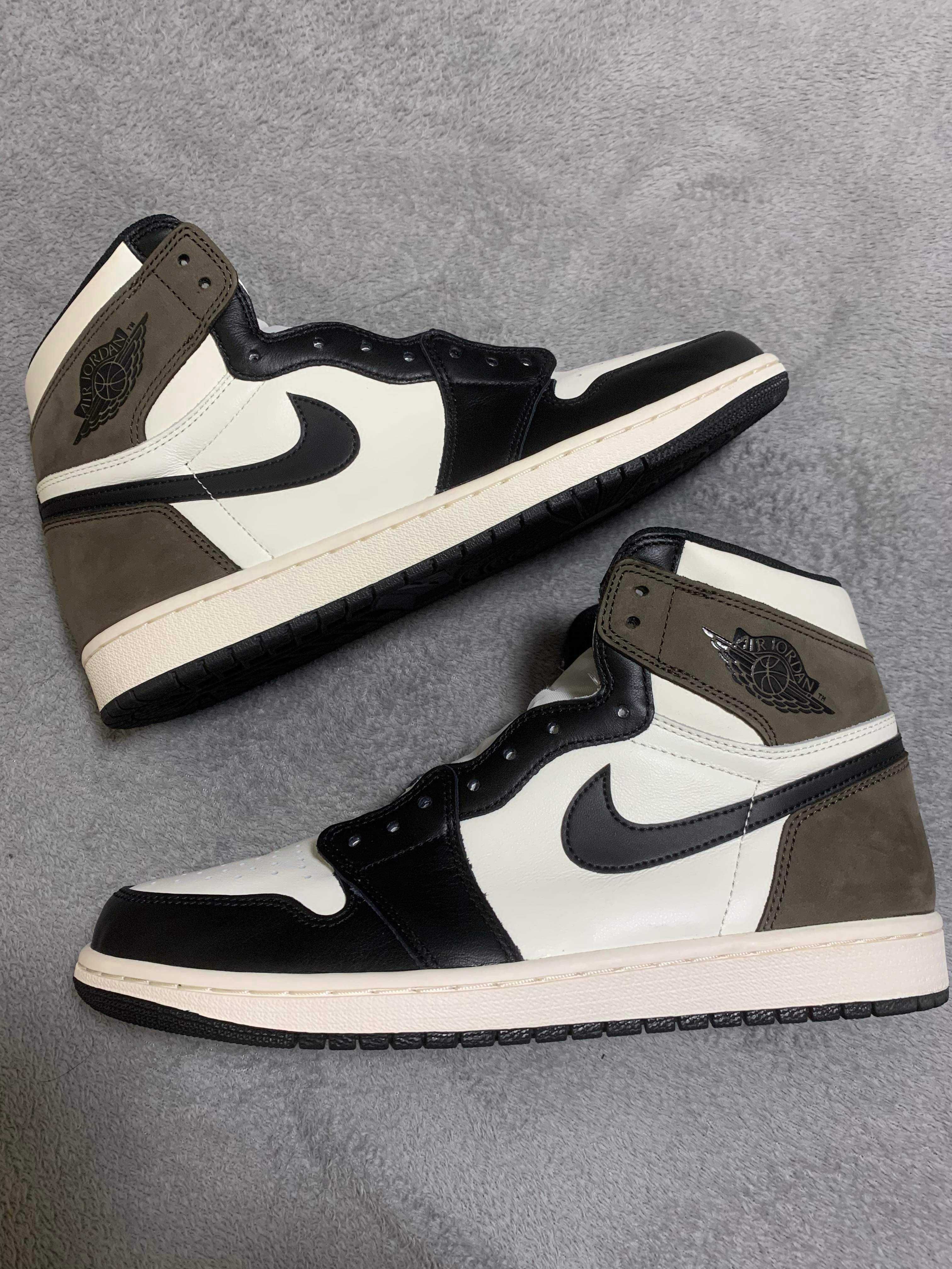 Nike Air Jordan 1 High OG "Sail/Dark Mocha/Black"