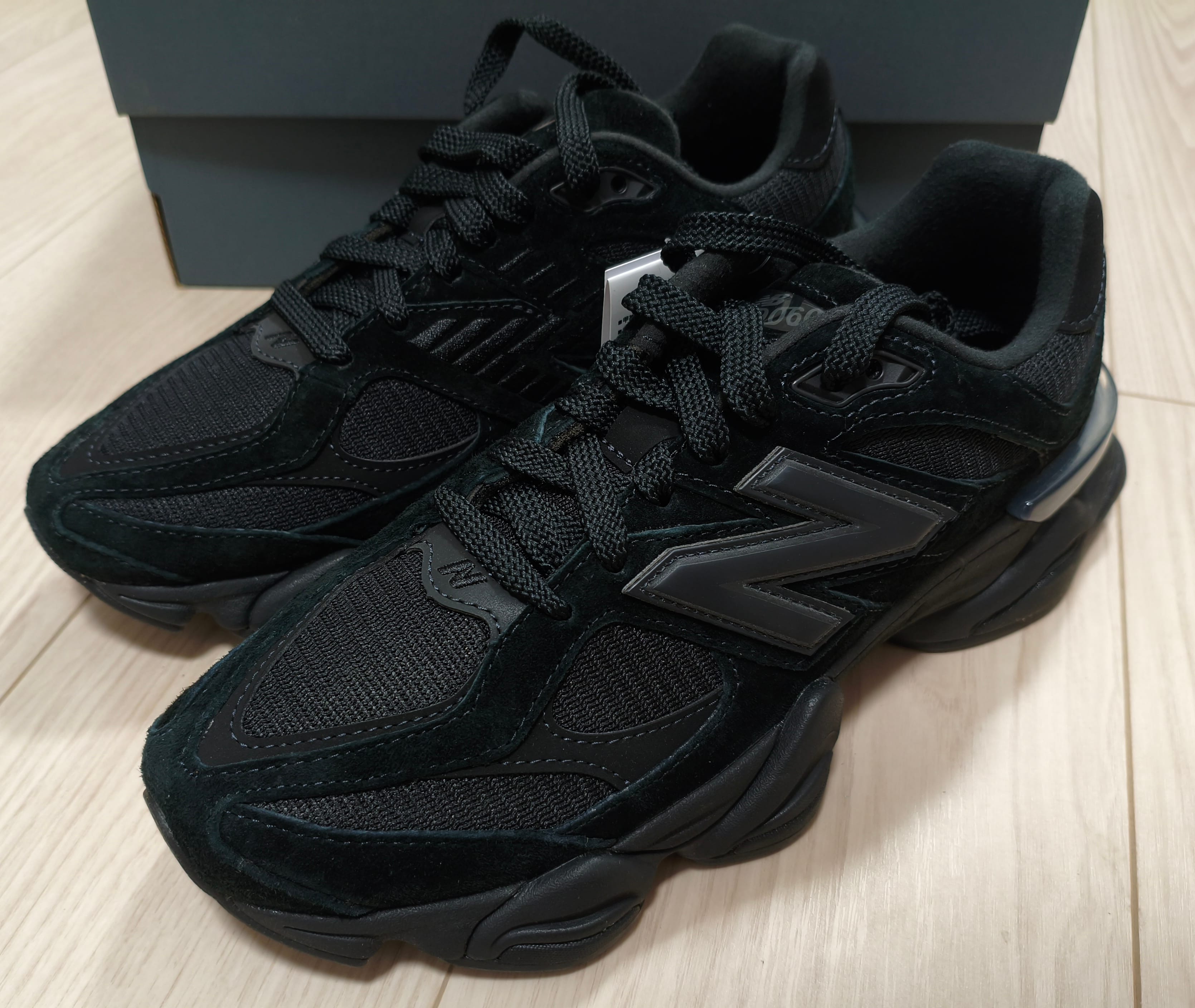 New Balance 9060 "Triple Black"