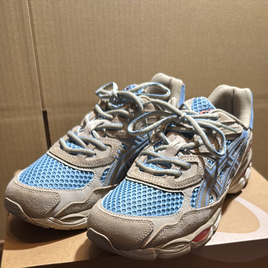 アシックス ゲルNYC "ハーバーブルー/ウッドクレープ"