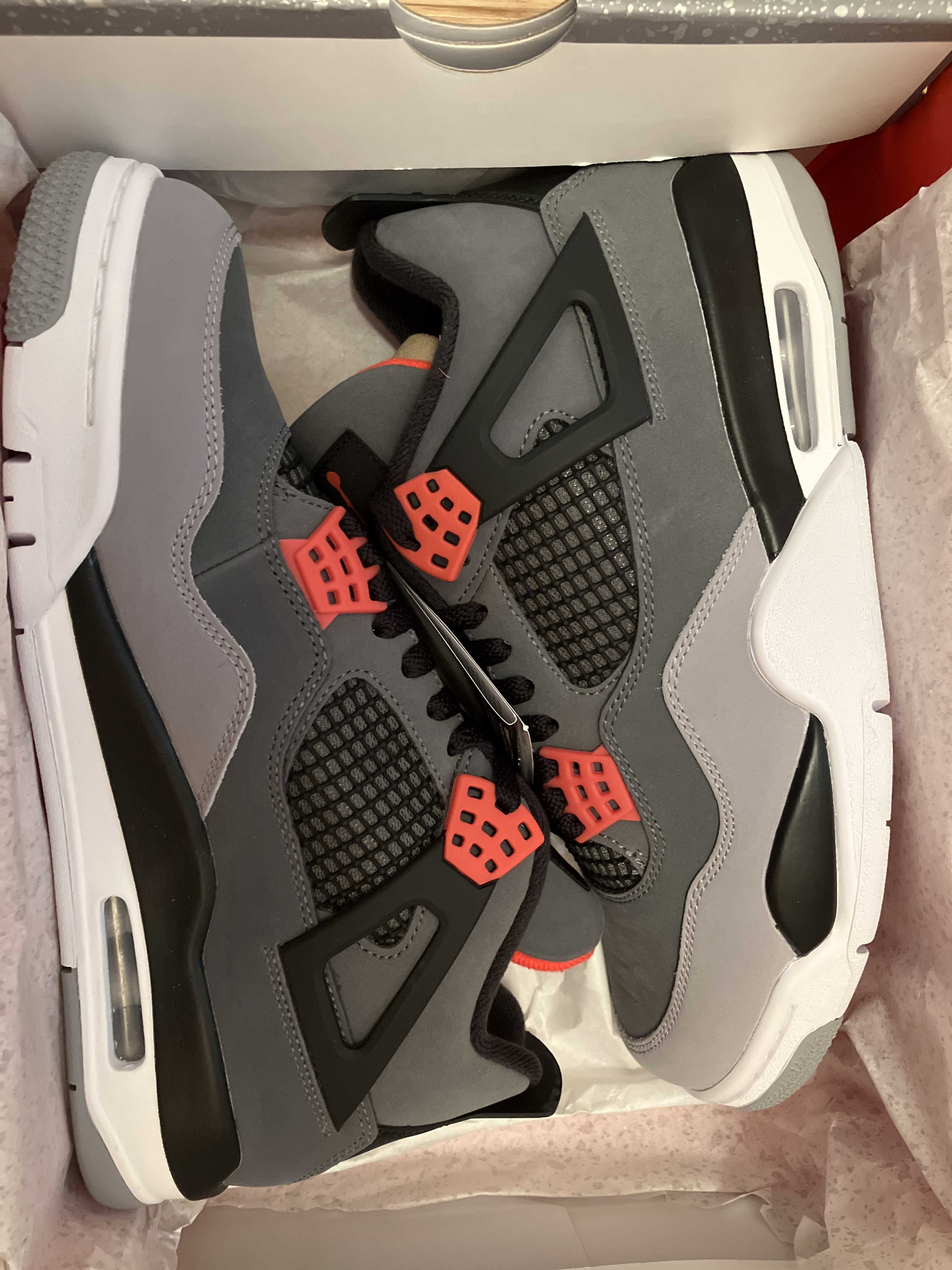 Nike Air Jordan 4 Retro "Infrared 23"