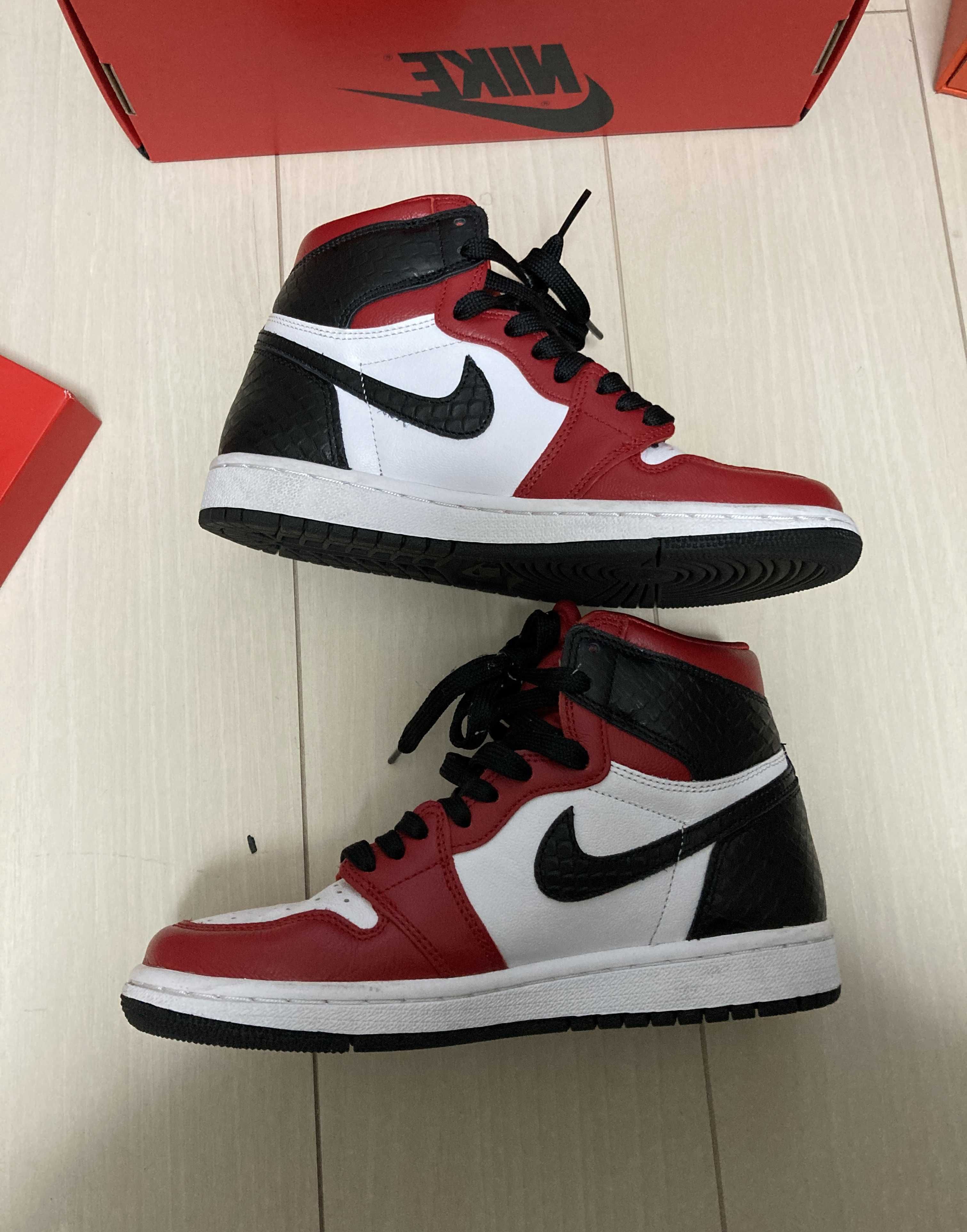 Nike Women's Air Jordan 1 High OG "Satin Red"