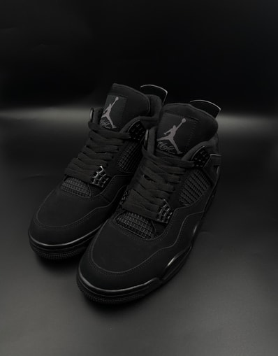 Nike Air Jordan 4 "Black Cat"