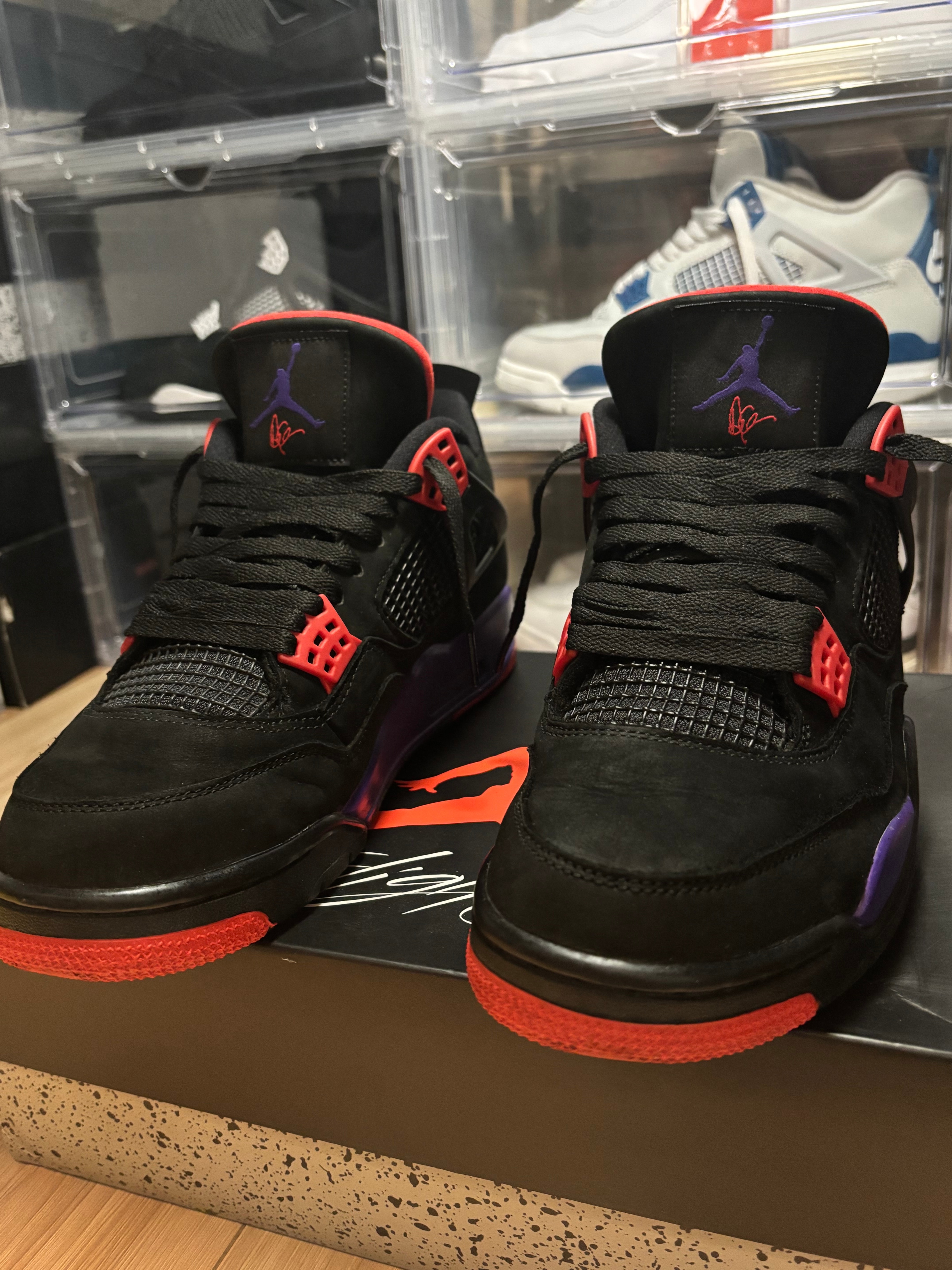 OVO × NIKE AIR JORDAN 4 RETRO DRAKE "RAPTORS"  