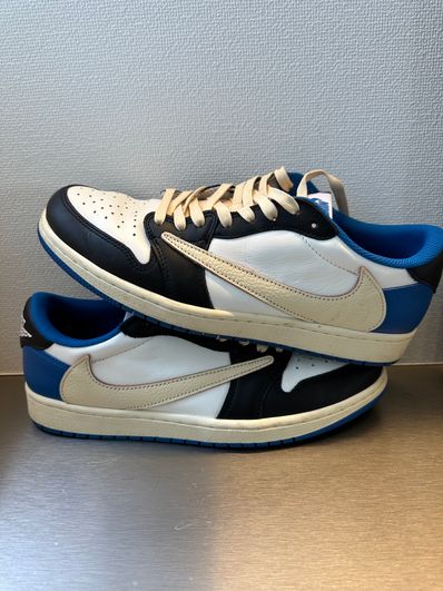 Travis Scott × fragment design × Nike Air Jordan 1 Low OG SP "Military Blue"