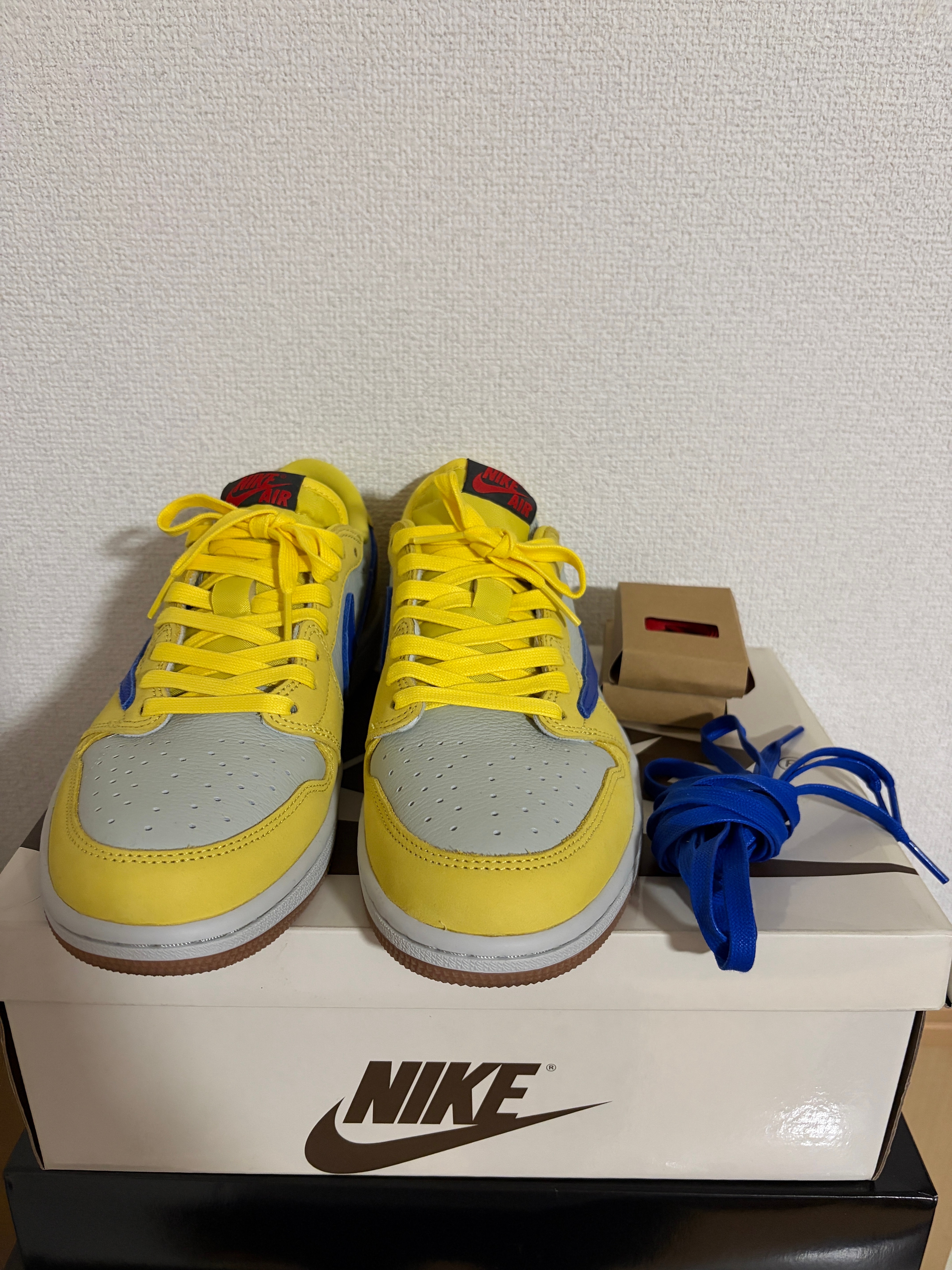Travis Scott × Nike Women's Air Jordan 1 Retro Low OG "Canary"