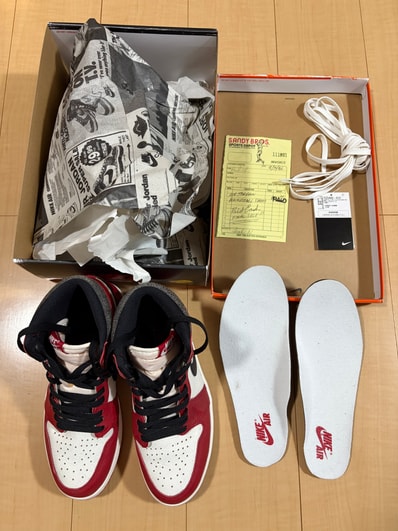 Nike Air Jordan 1 High OG "Lost & Found/Chicago"