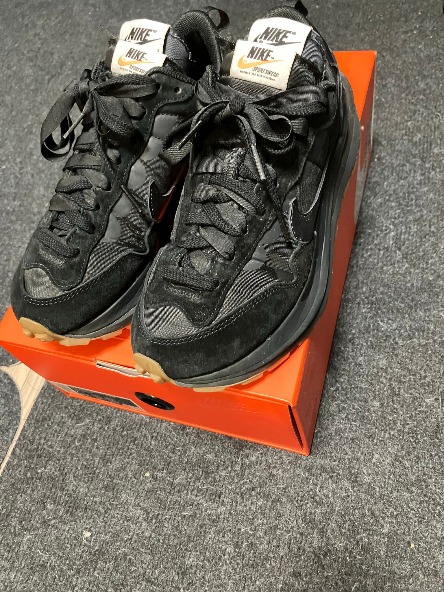 sacai × Nike Vapor Waffle "Black Gum"