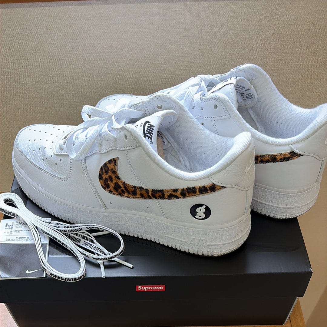 GOODENOUGH × Supreme × Nike Air Force 1 Low "White/Leopard" (25SS Week15)