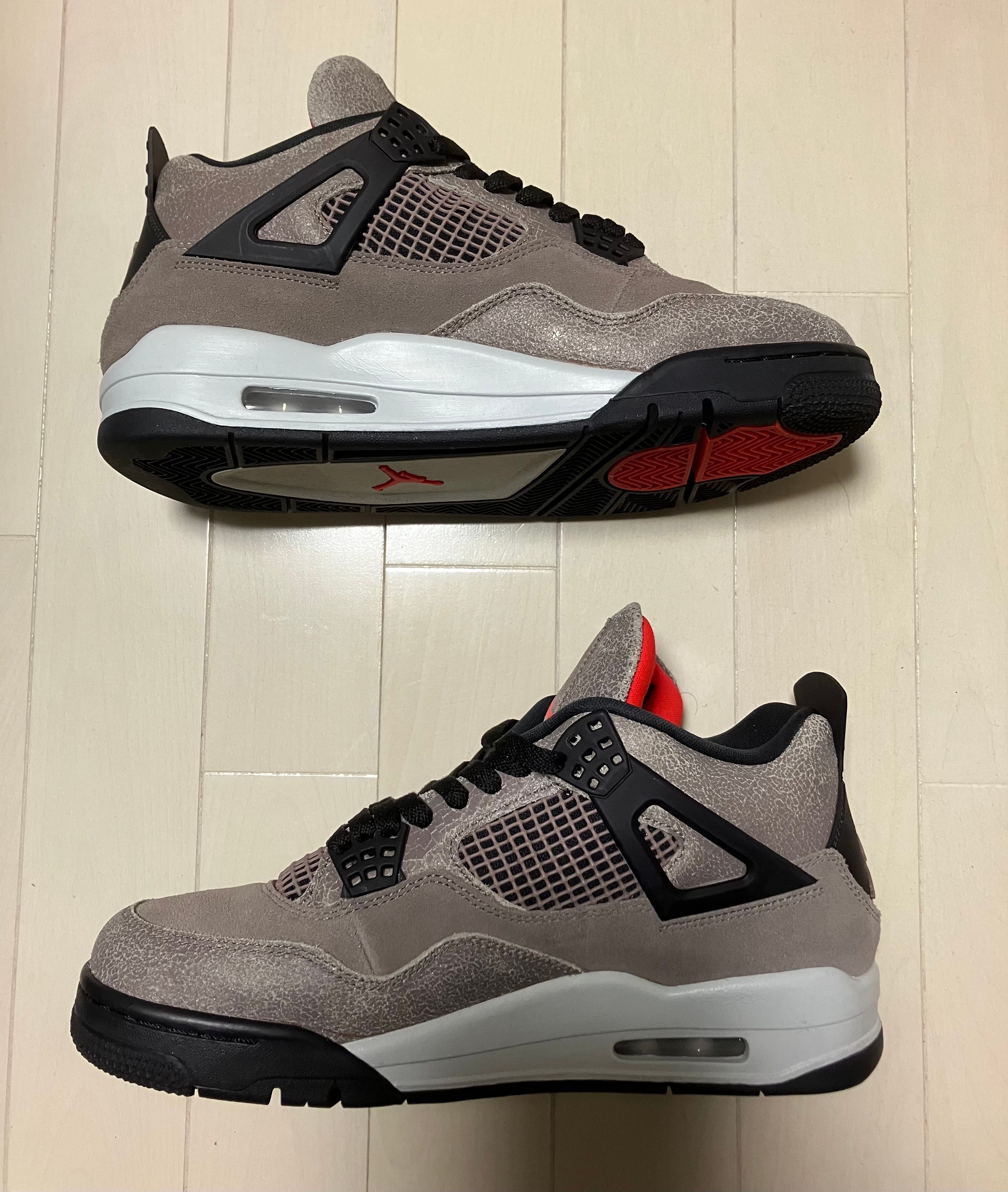 Nike Air Jordan 4 "Taupe Haze"   