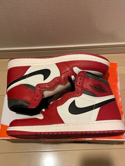Nike Air Jordan 1 High OG "Lost & Found/Chicago"