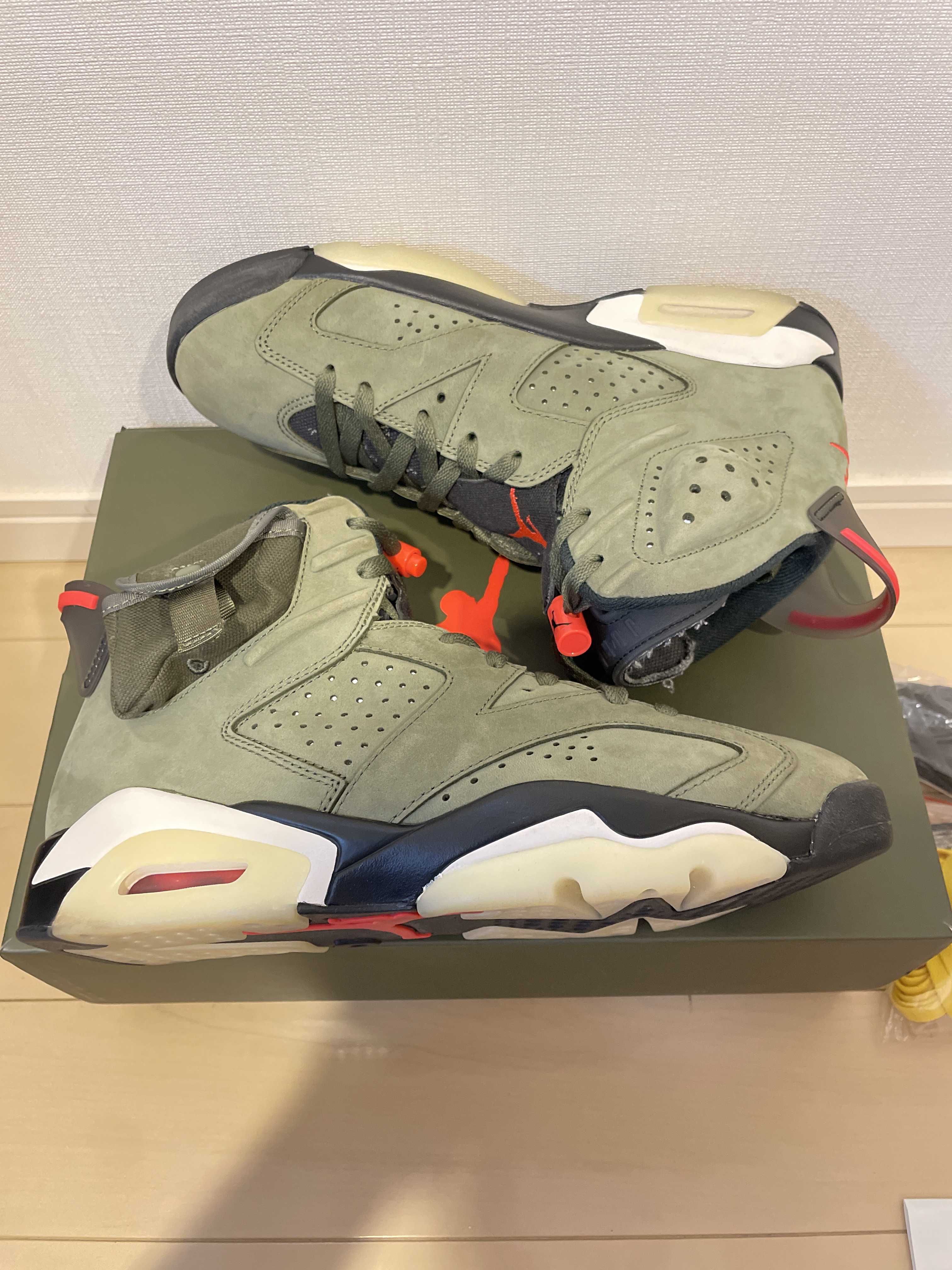 Travis Scott × Nike Air Jordan 6 Retro "Medium Olive"