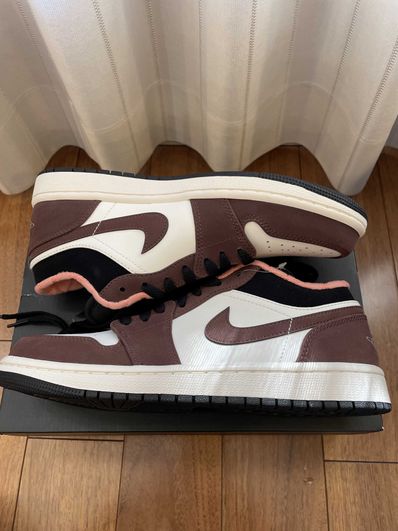 Nike Air Jordan 1 Low SE "Light Chocolate" / "Mocha Brown"