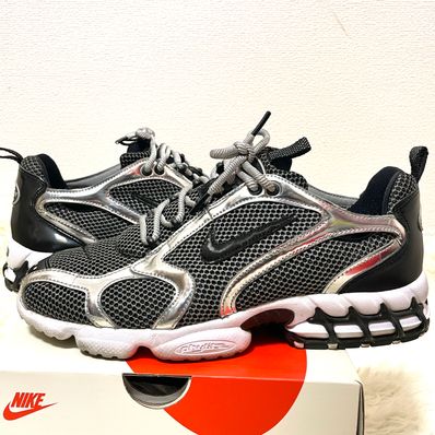 STUSSY × NIKE AIR ZOOM SPIRIDON CAGED "PURE PLATINUM/BLACK-WHITE"