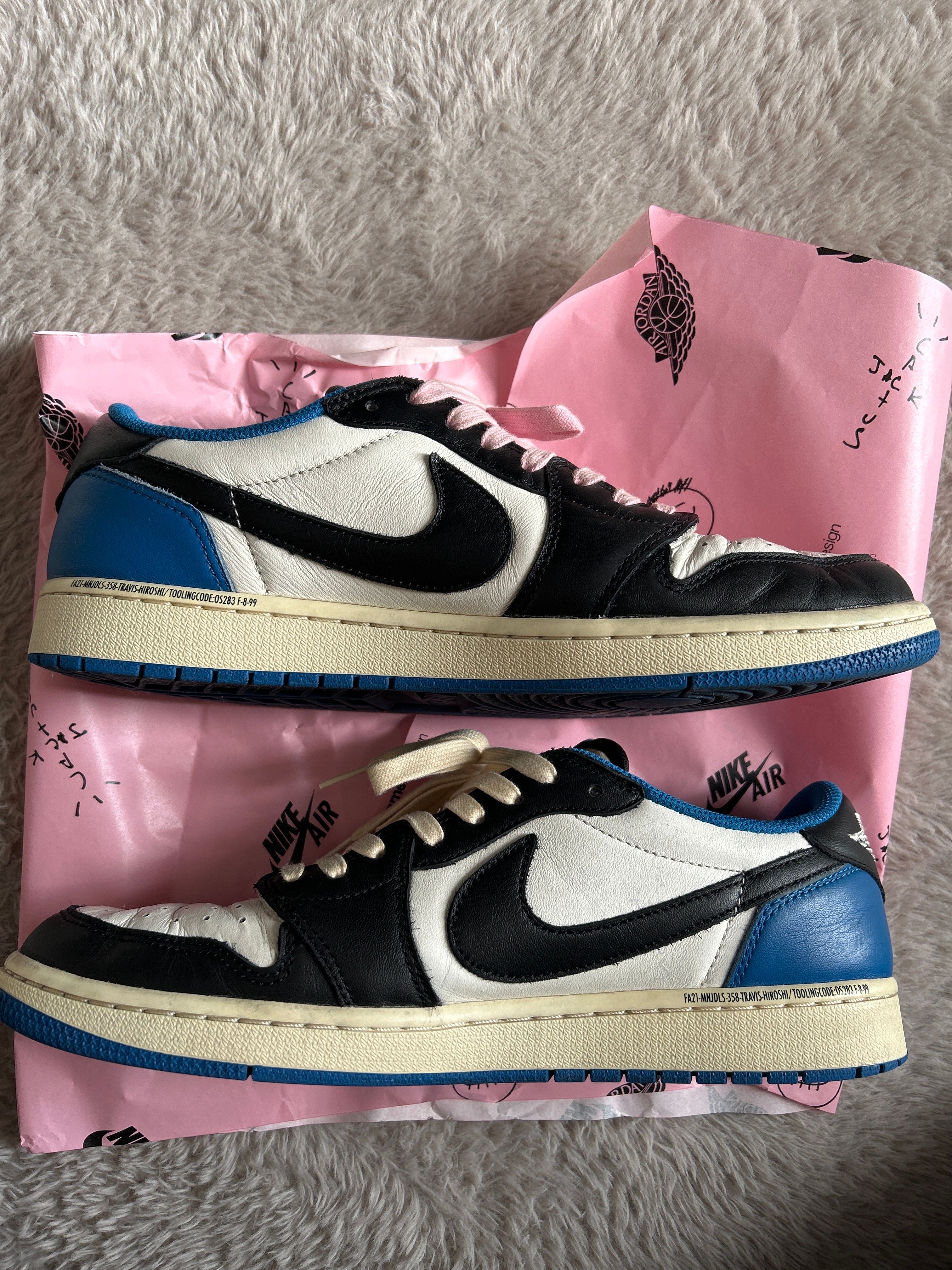 Travis Scott × fragment design × Nike Air Jordan 1 Low OG SP "Military Blue"