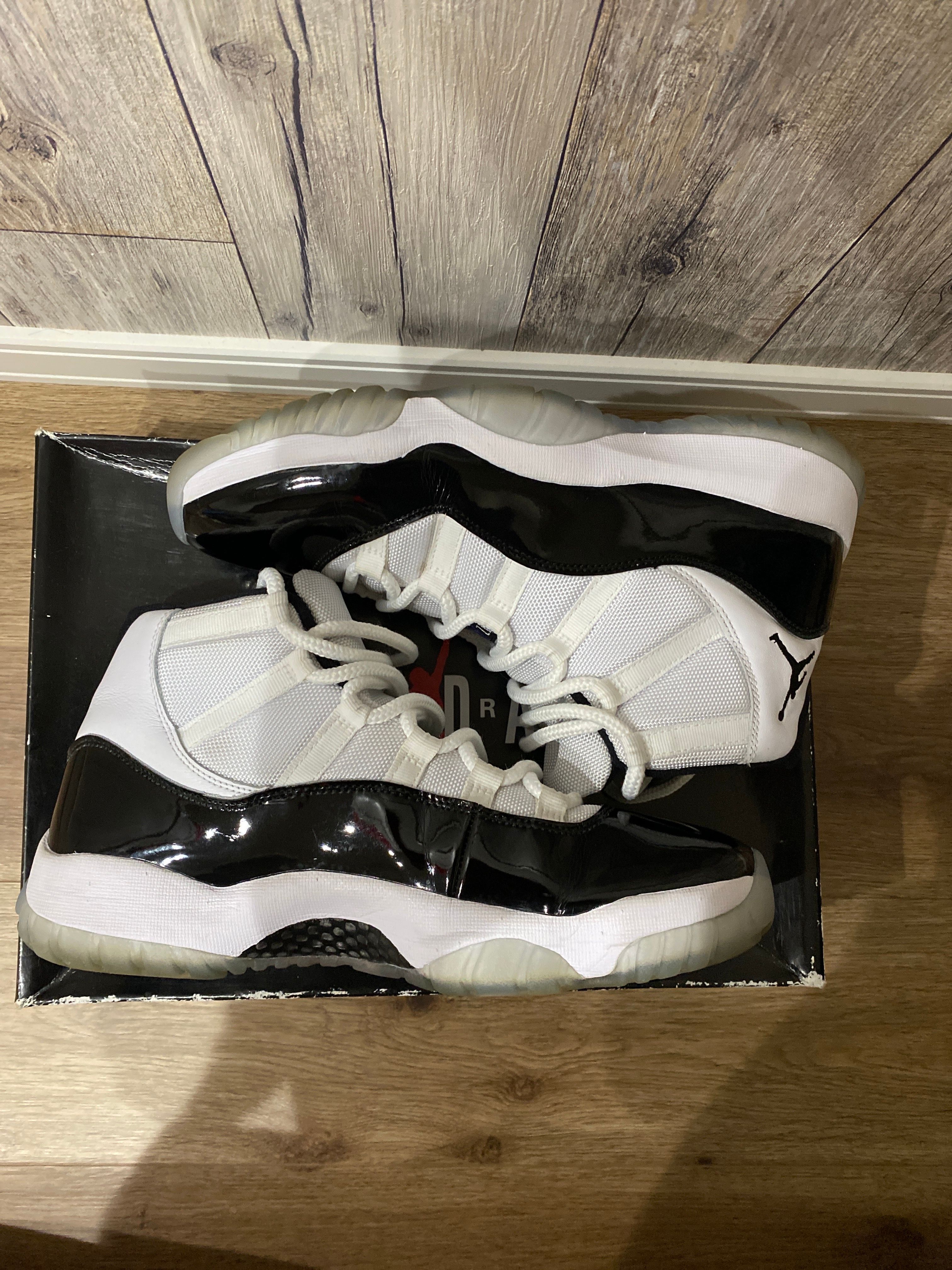 Nike Air Jordan 11 Retro "Concord" (2018)