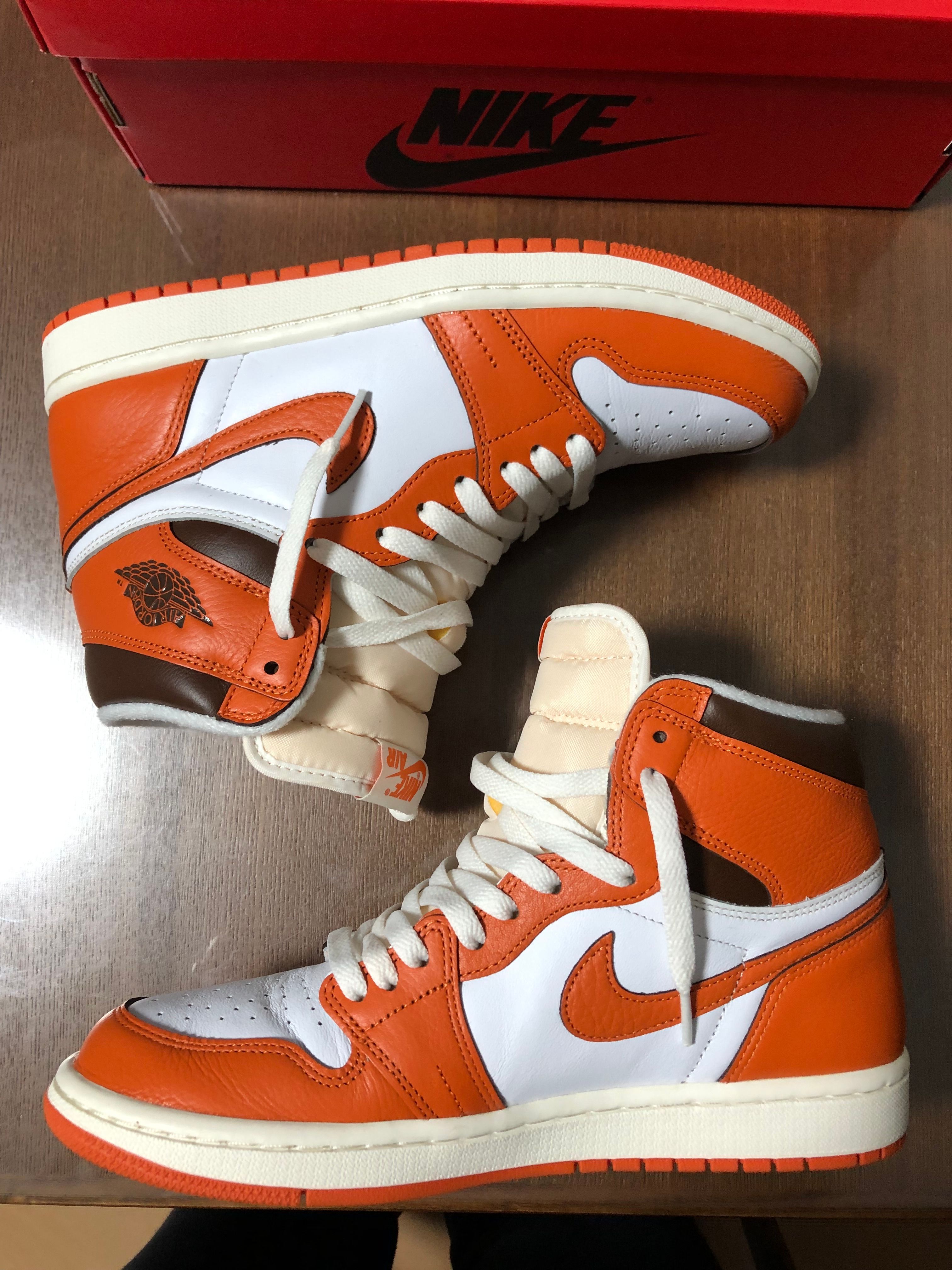 Nike Women's Air Jordan 1 High OG "Starfish"