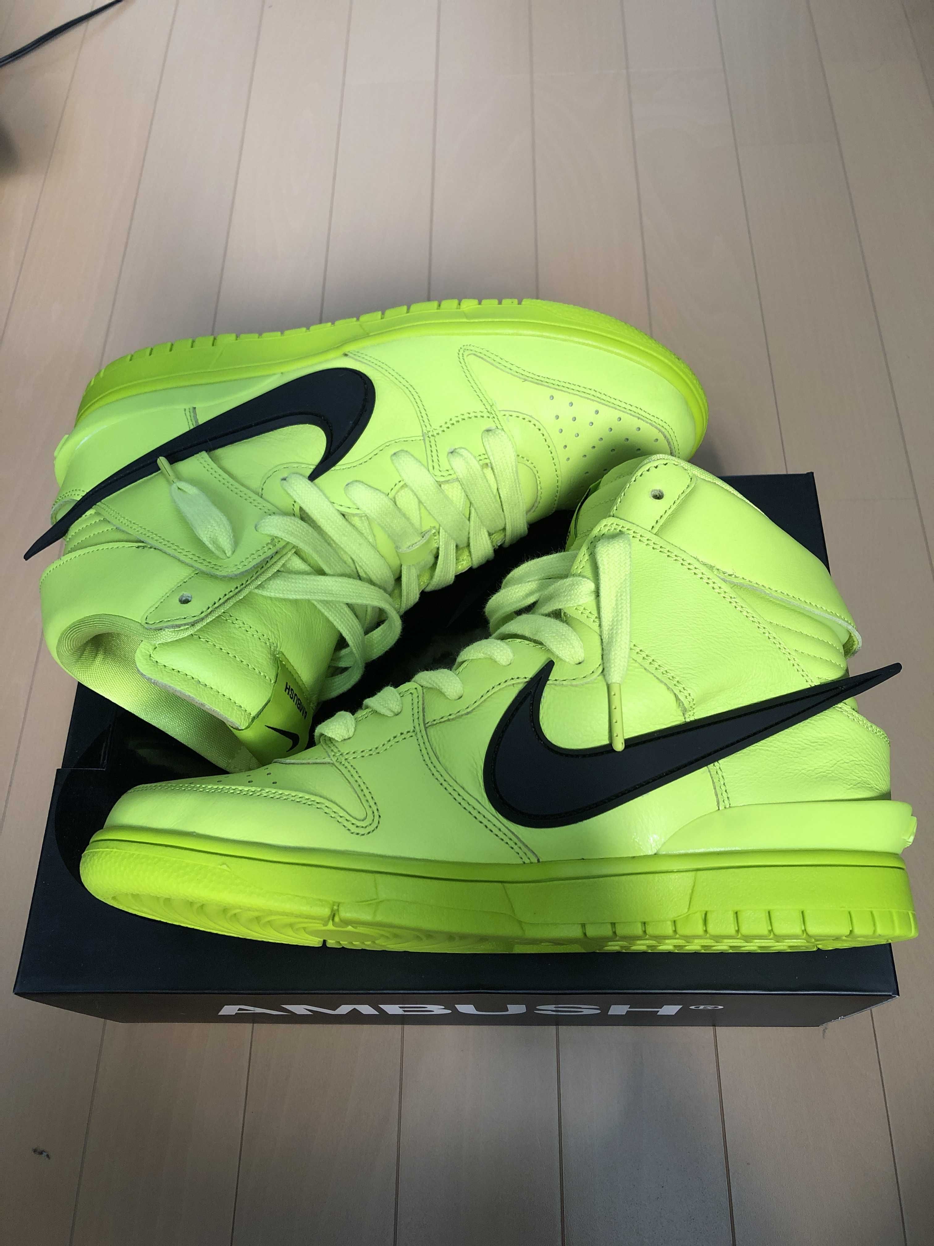 AMBUSH × NIKE DUNK HIGH "FLASH LIME"