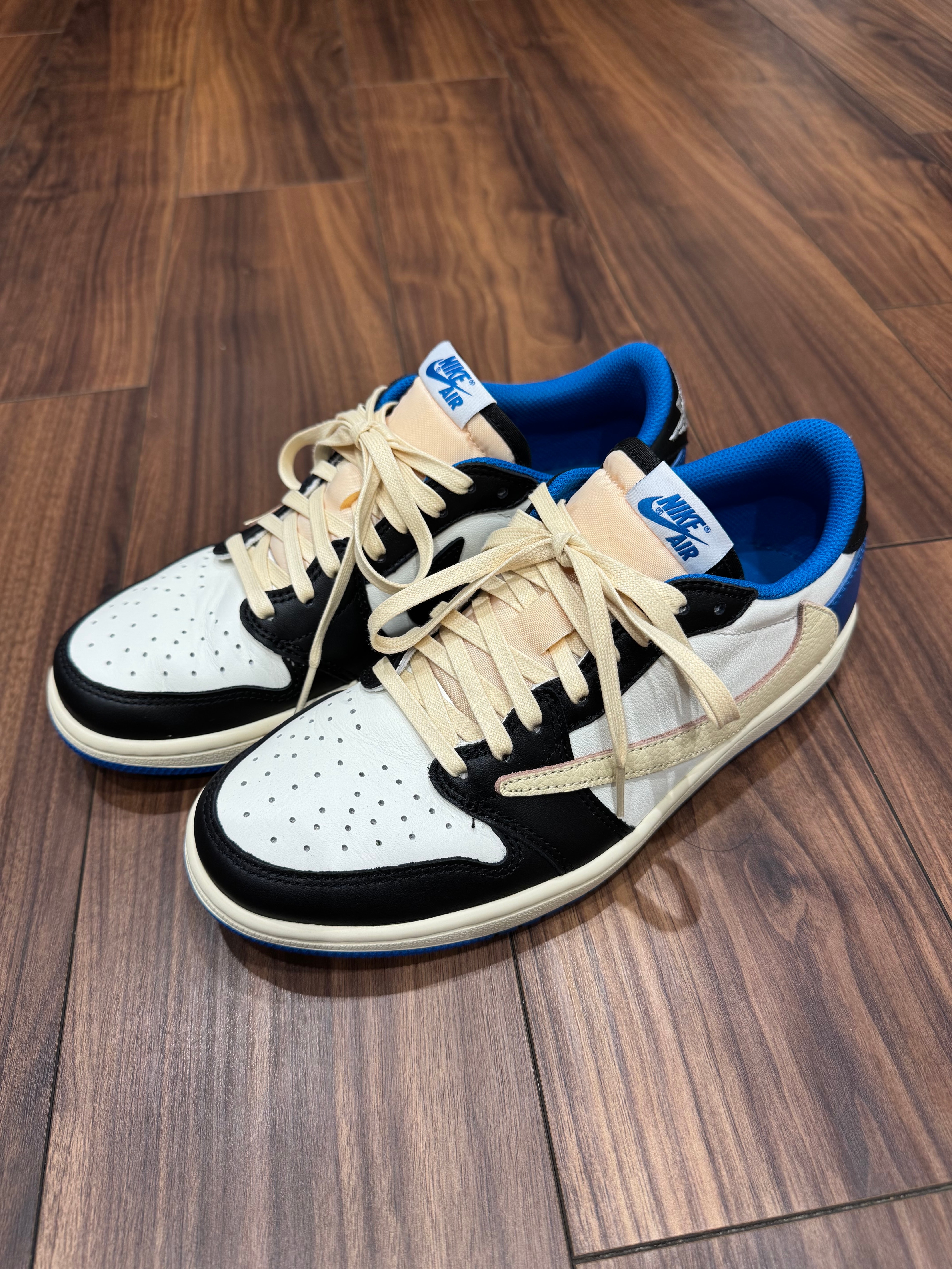 Travis Scott × fragment design × Nike Air Jordan 1 Low OG SP "Military Blue"