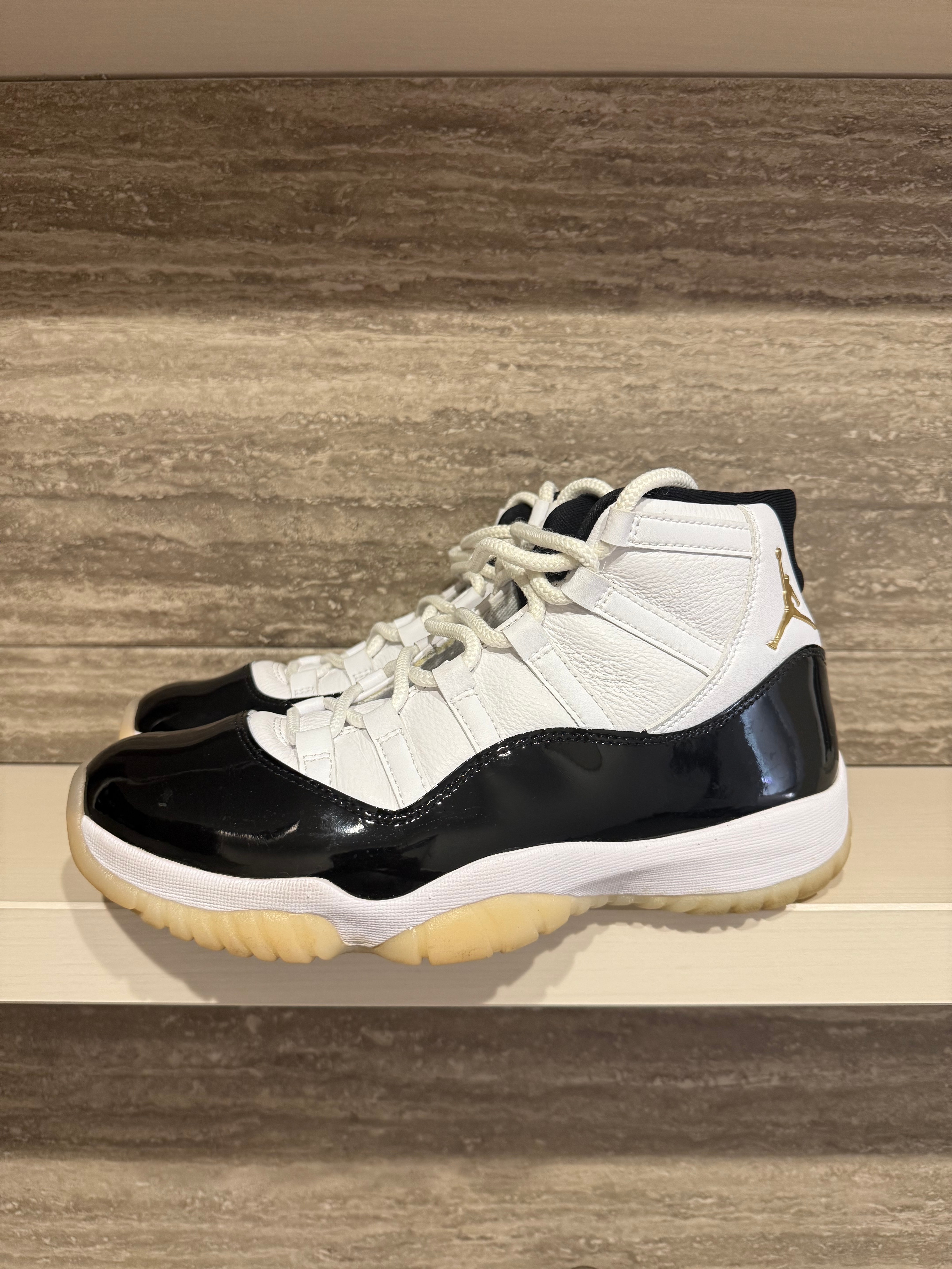 エアジョーダン11(AJ11) 人気の新作/中古通販【スニーカーダンク】