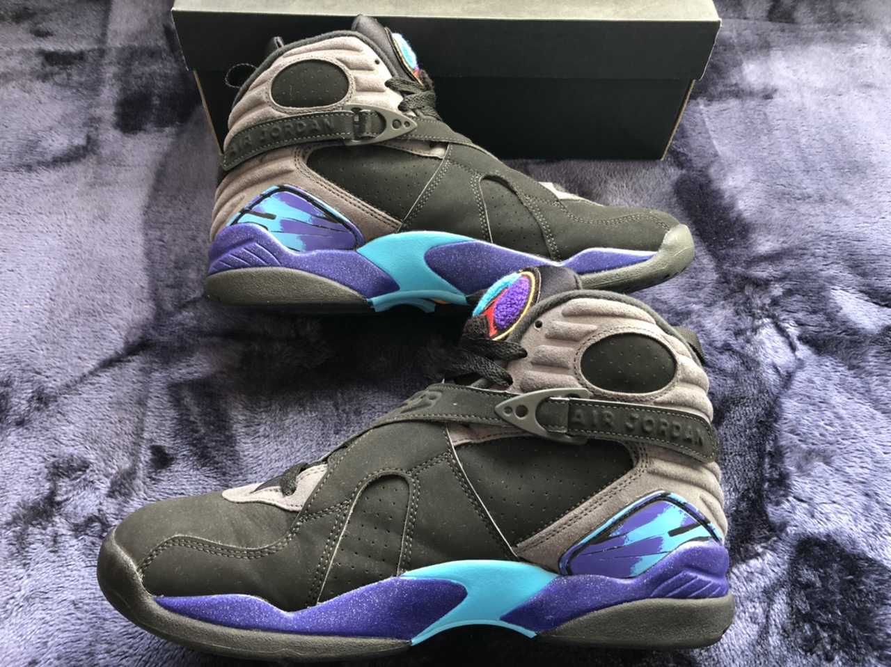 Nike Air Jordan 8 Retro "Aqua" (2015)