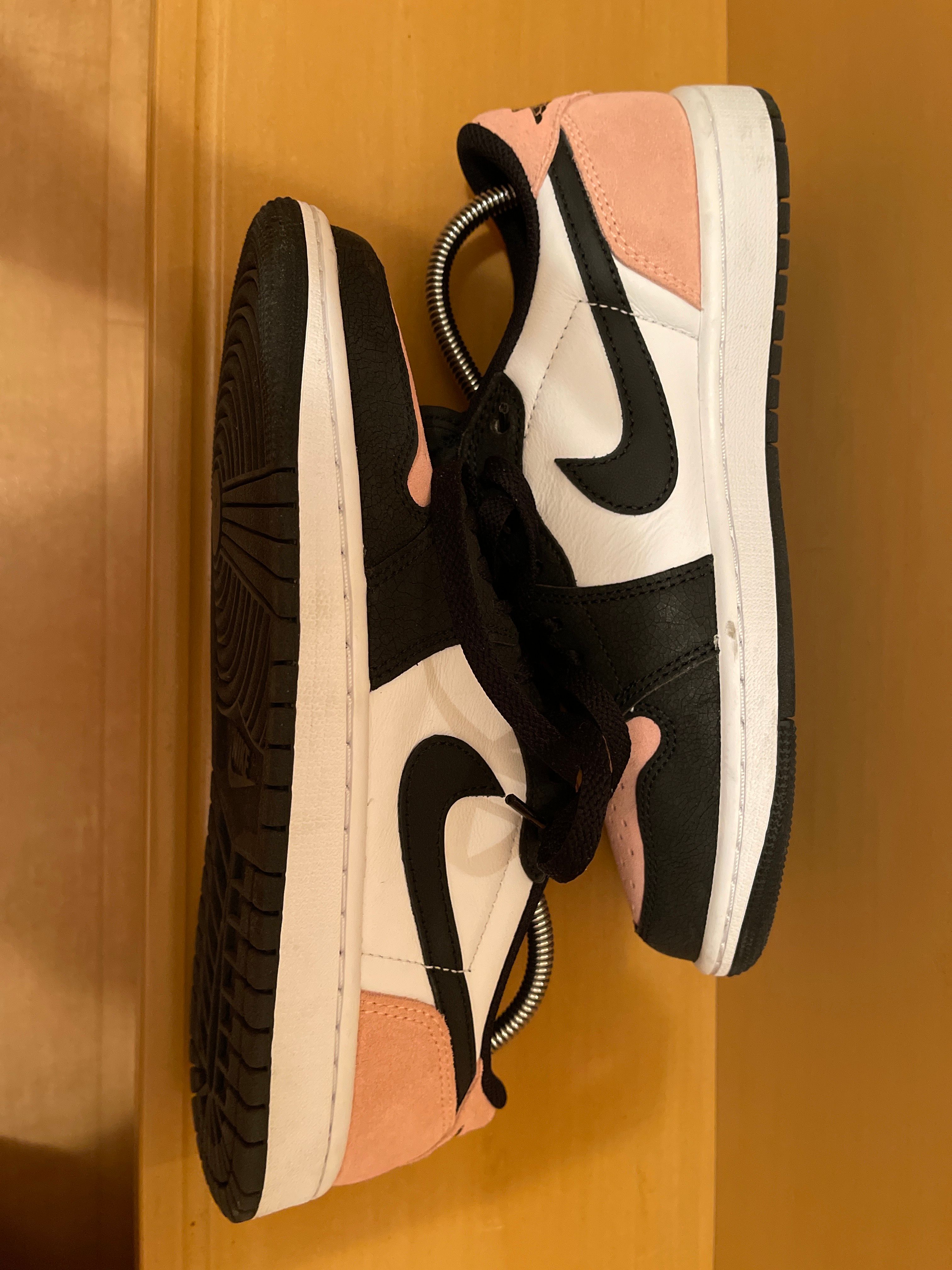 Nike Air Jordan 1 Low OG "Bleached Coral"