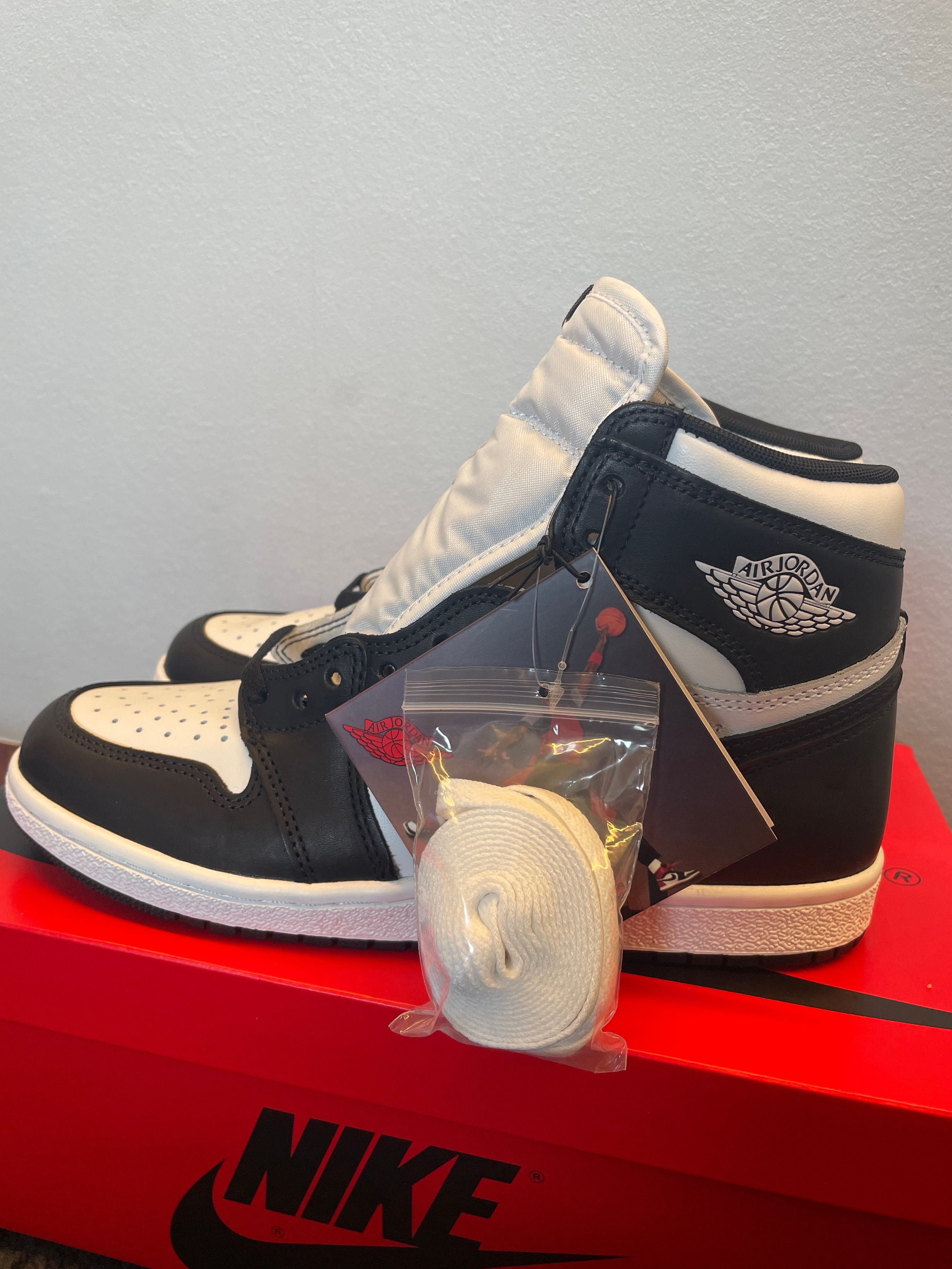 Nike Air Jordan 1 High '85 "Black/White"