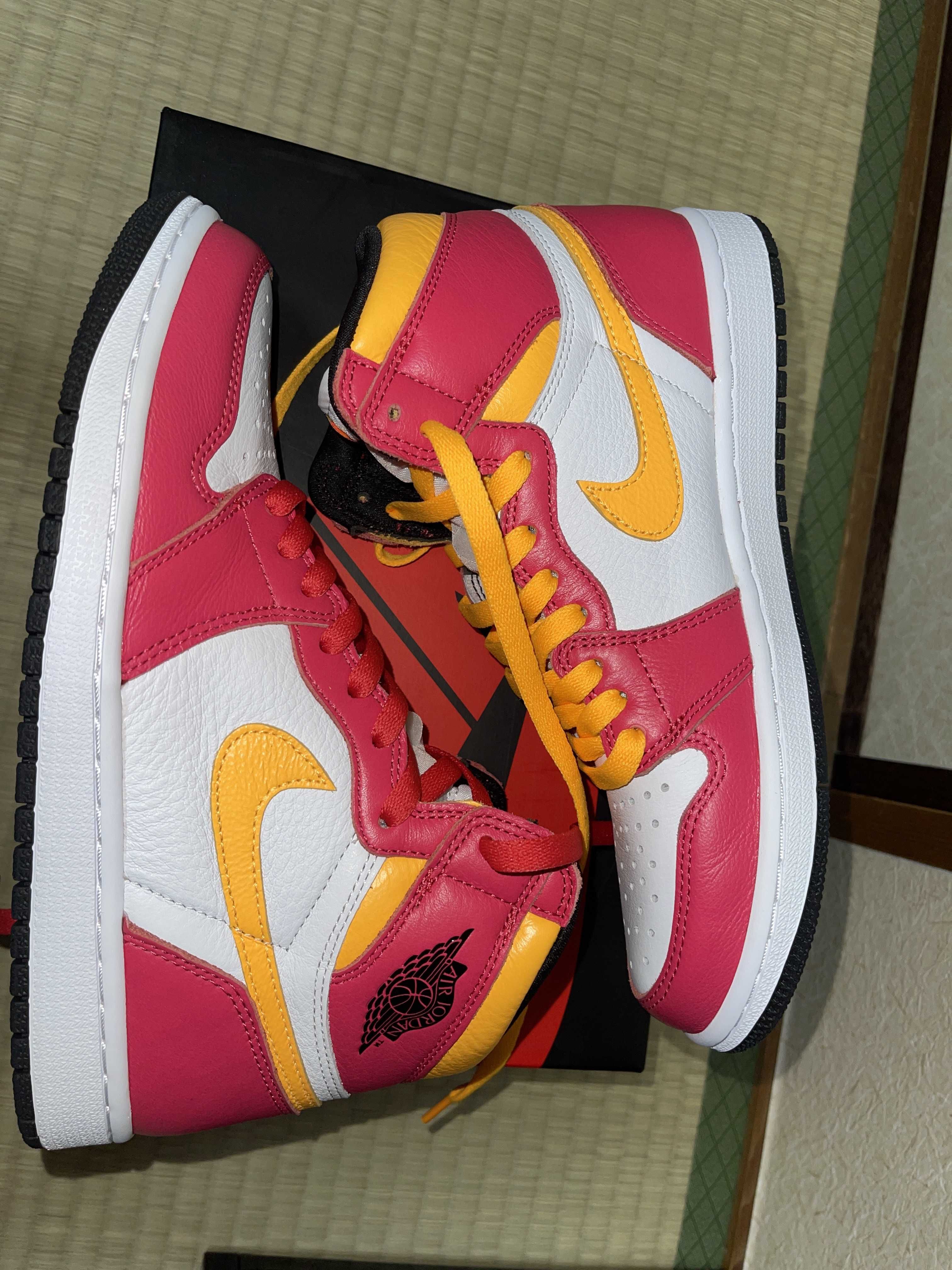 Nike Air Jordan 1 High OG "Light Fusion Red"