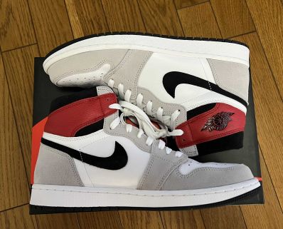 Nike Air Jordan 1 High OG "White/Black/Light Smoke Grey"