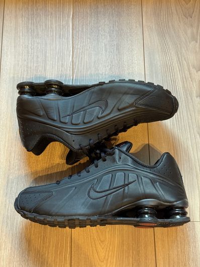 Nike Women's Shox R4 "Black"