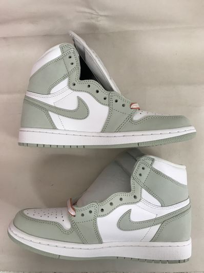 Nike Women's Air Jordan 1 High OG "Seafoam"