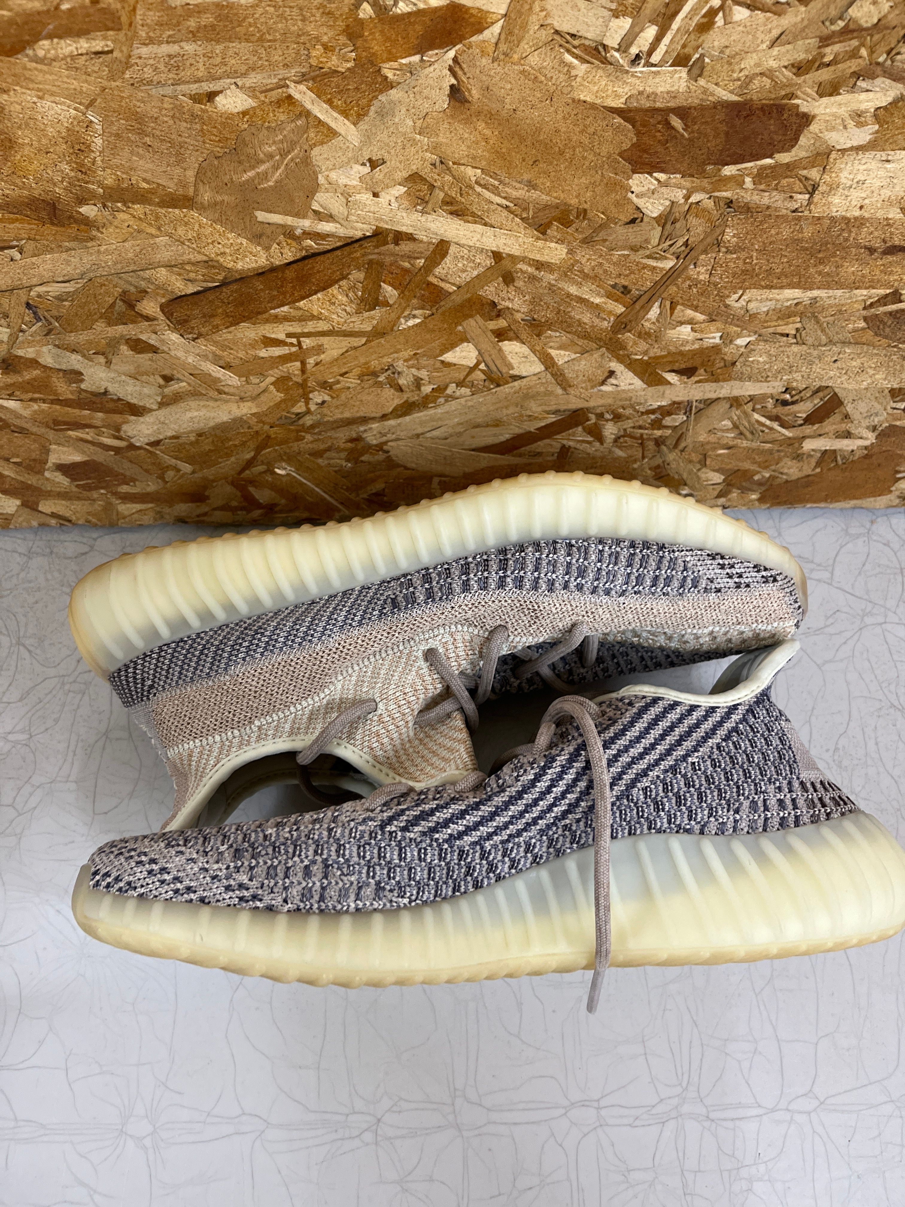 adidas Originals YEEZY Boost 350V2 "Ash Pearl"