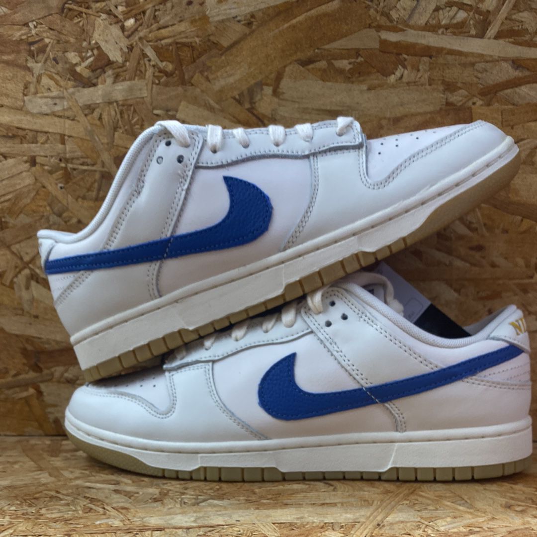 Nike Dunk Low SE "Royal and Gum"
