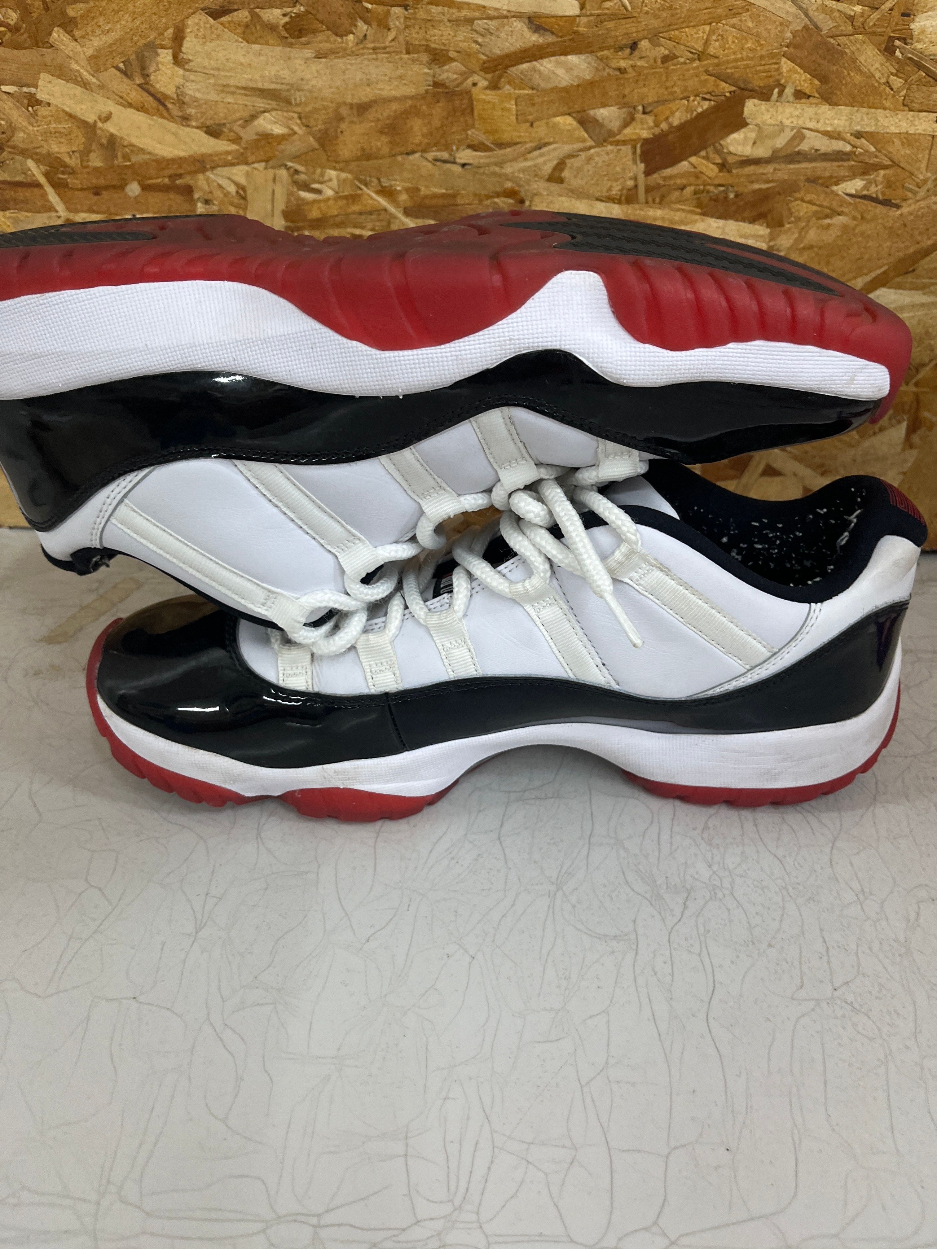 Nike Air Jordan 11 Low "Gym Red"