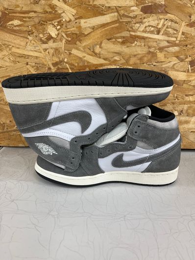 Nike GS Air Jordan 1 Retro High OG "Black and Smoke Grey"