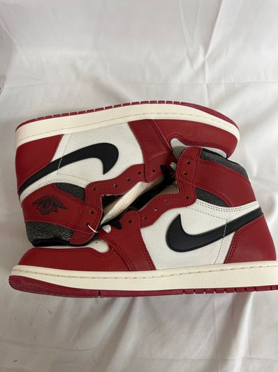 Nike Air Jordan 1 High OG "Lost & Found/Chicago"
