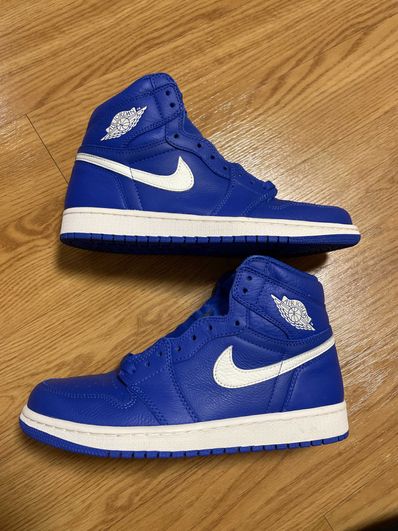 NIKE AIR JORDAN 1 RETRO HIGH "HYPER ROYAL"