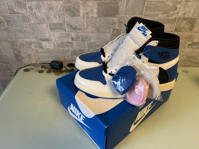 Travis Scott × fragment design × Nike Air Jordan 1 Retro High OG SP "Military Blue"