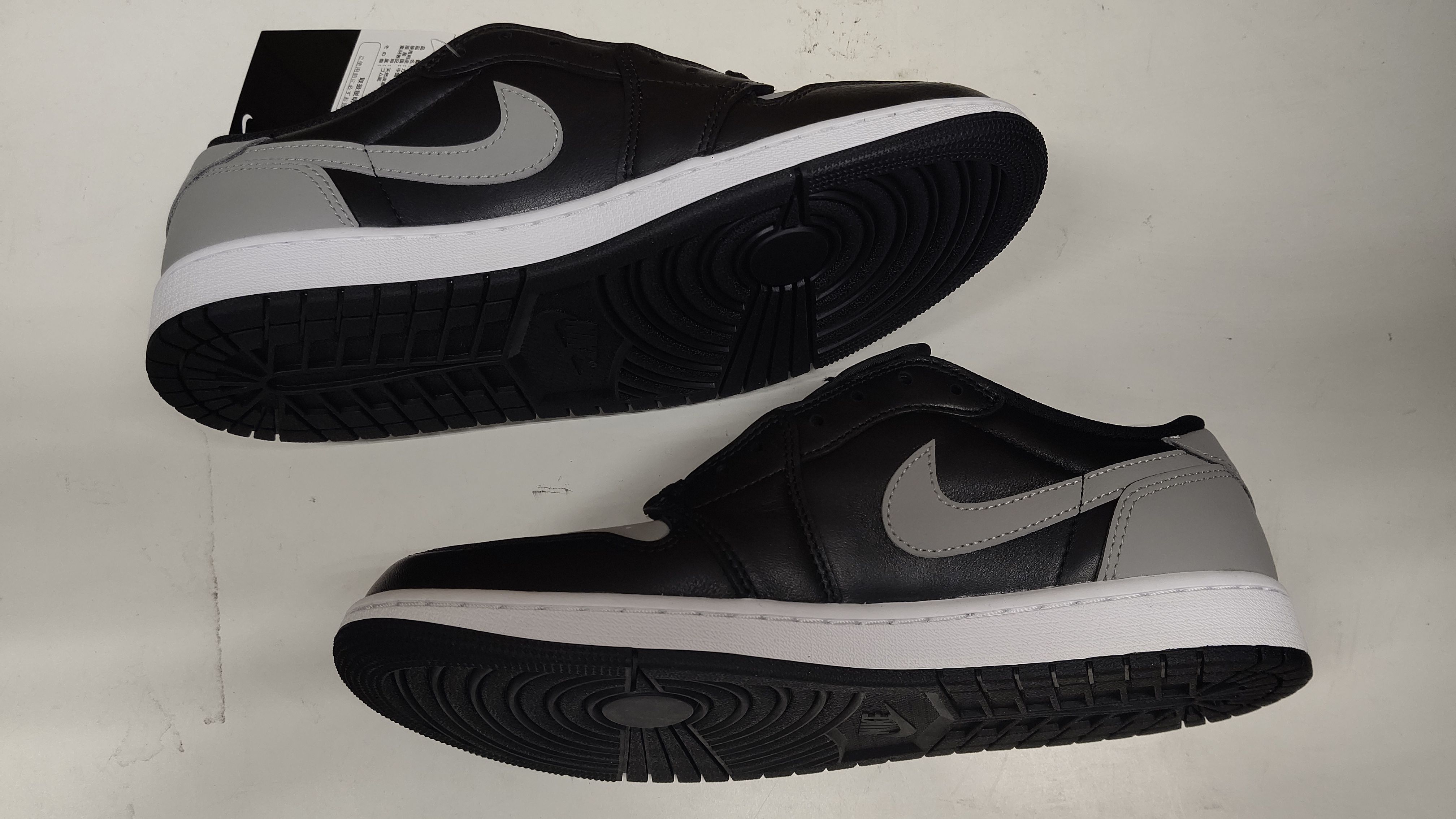 Nike Air Jordan 1 Retro Low OG "Shadow"