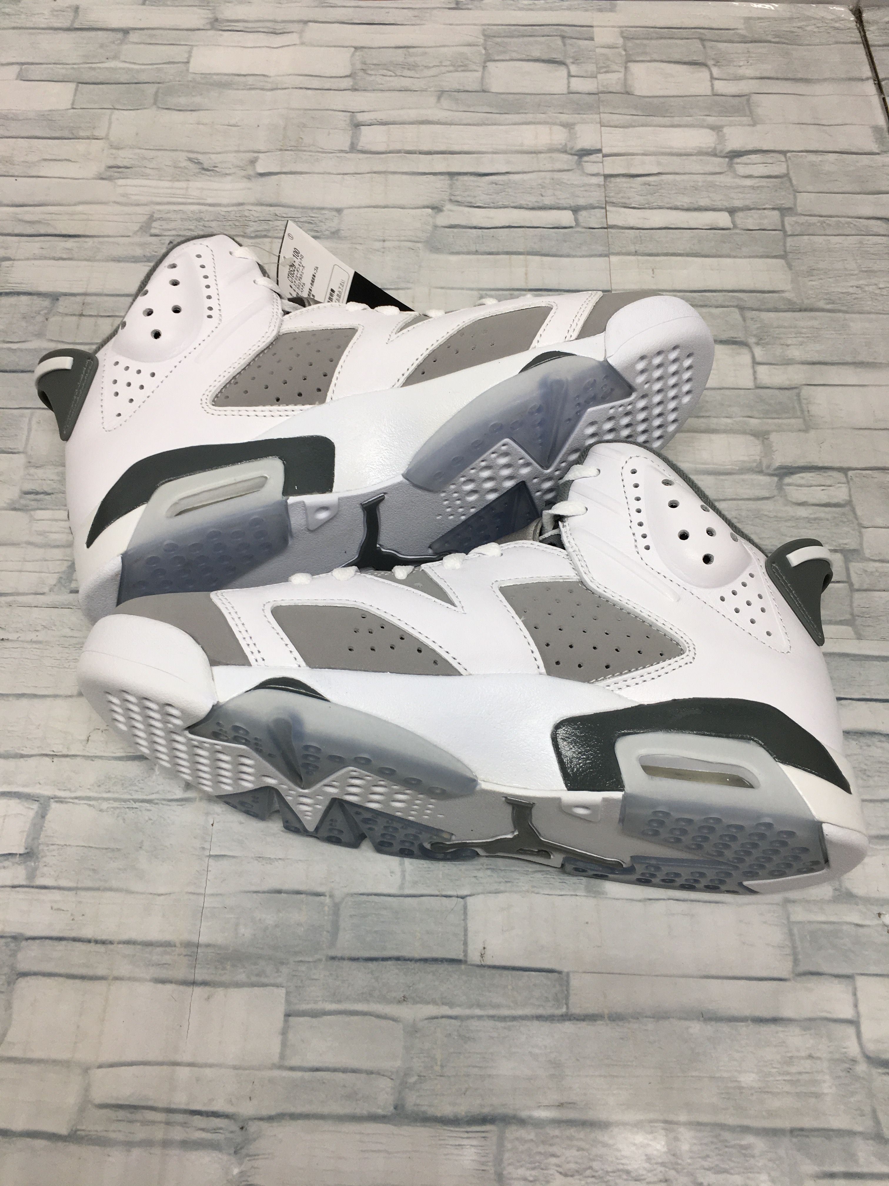 Nike Air Jordan 6 "Cool Grey"