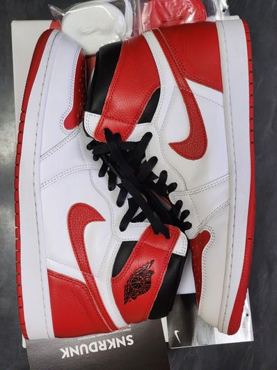 Nike Air Jordan 1 High OG "Heritage"