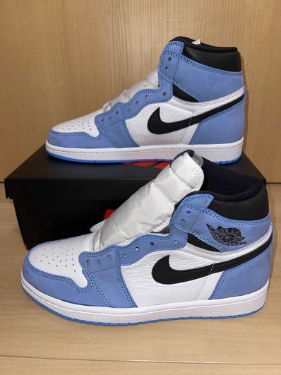 Nike Air Jordan 1 High OG "University Blue"