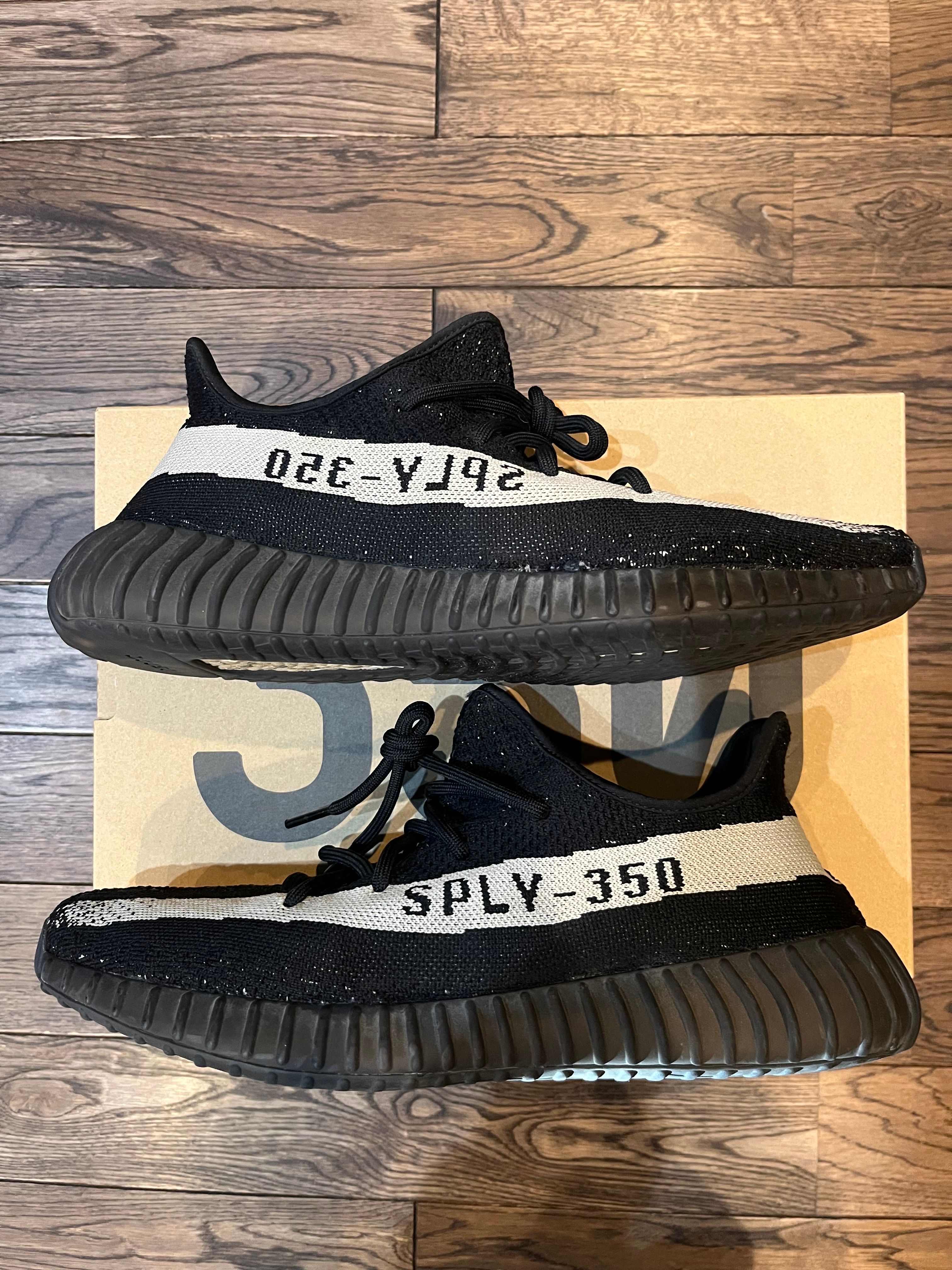 adidas YEEZY Boost 350 V2 "Oreo"