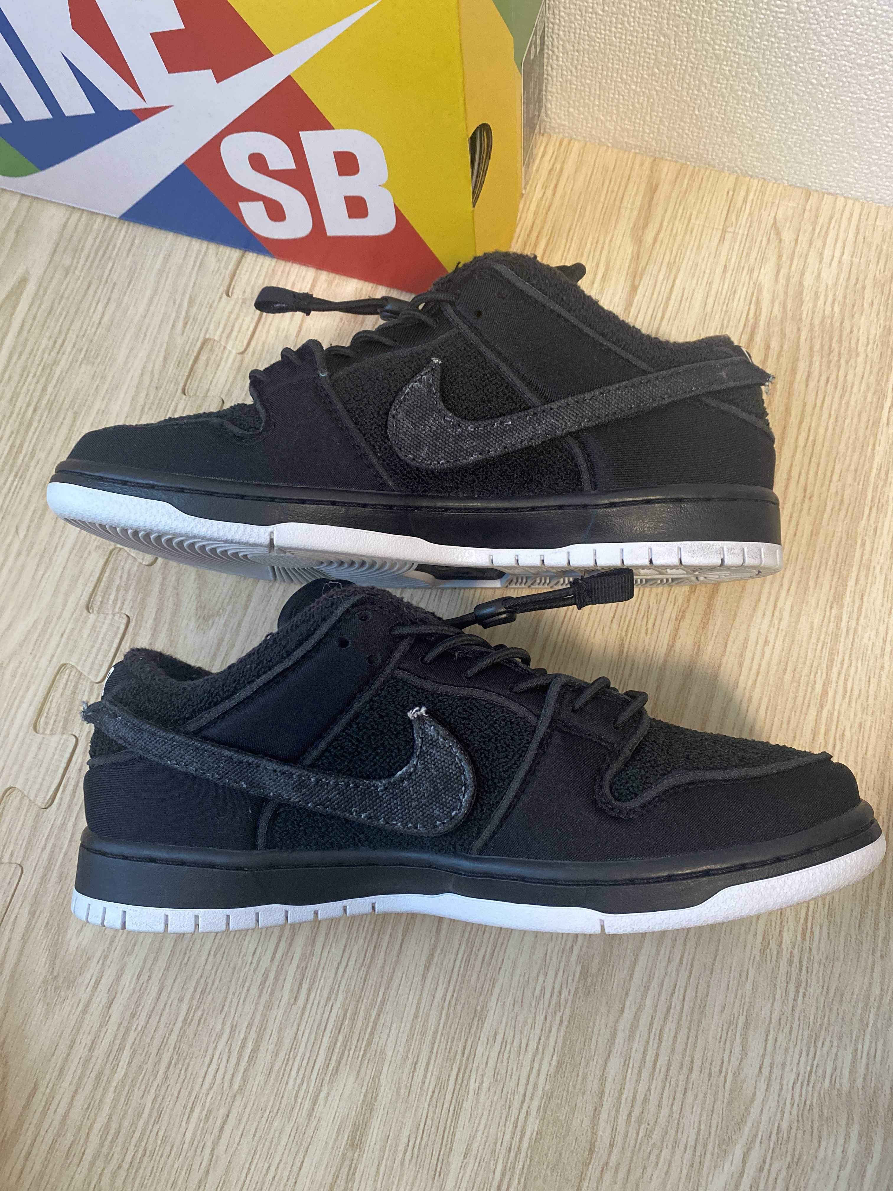Gnarhunters × Nike SB Dunk Low "Black/White"