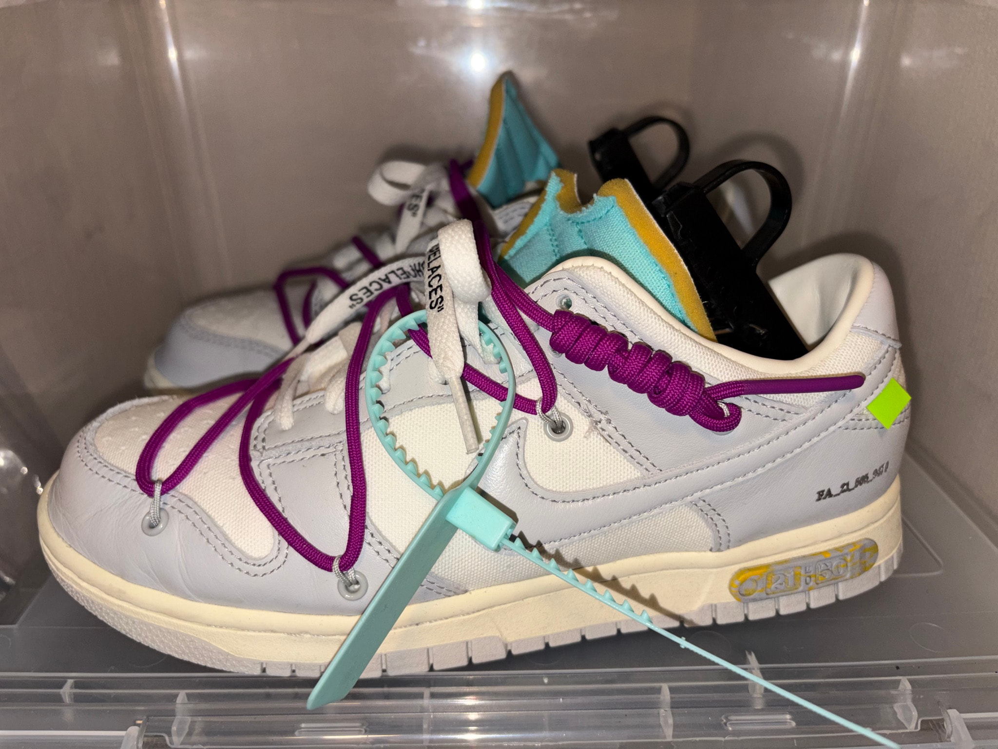 Off-White × Nike Dunk Low 1 of 50 "Lot.21"