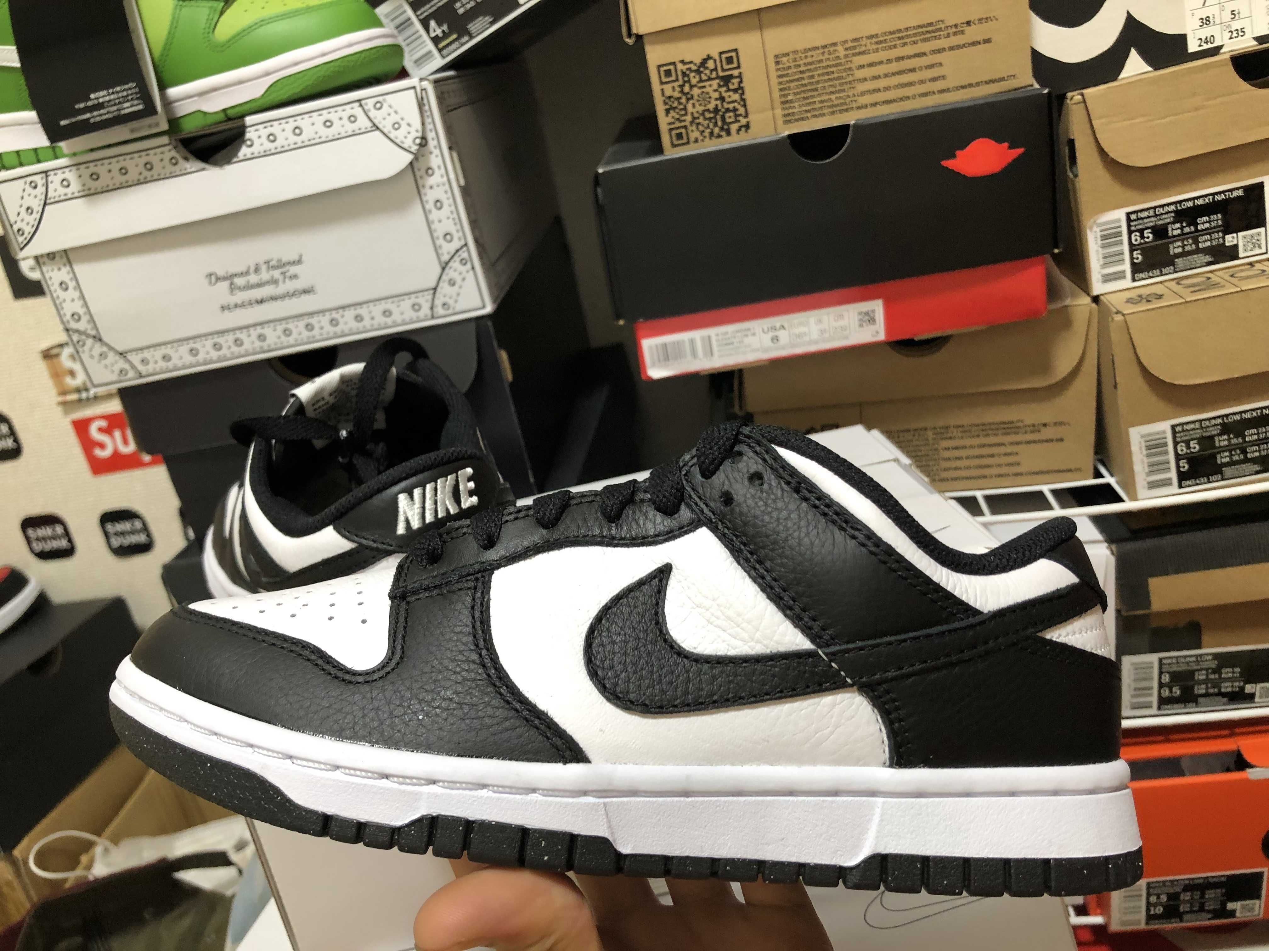 Nike Dunk Low Retro "Panda/White/Black"