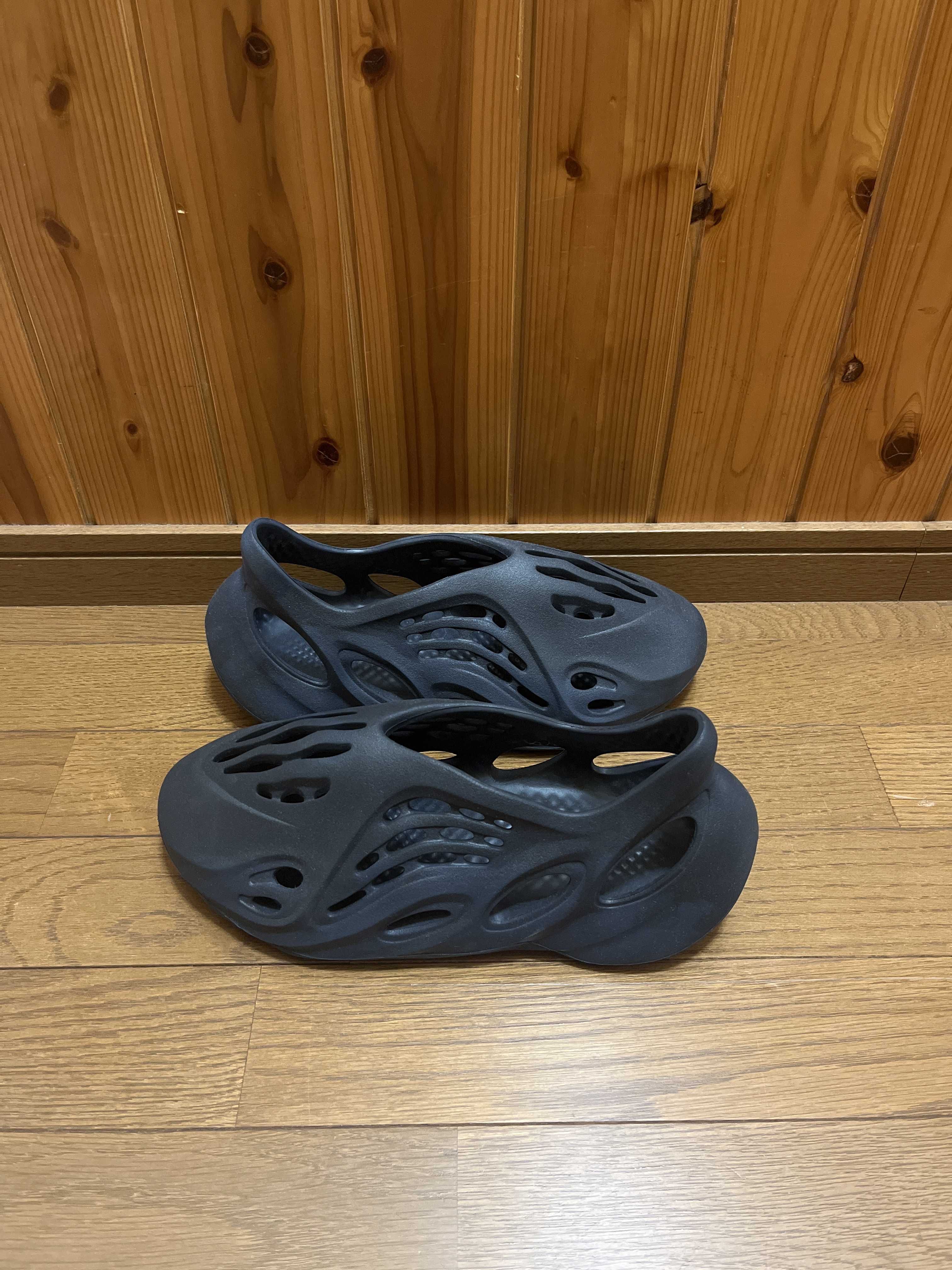 adidas YEEZY Foam Runner "Mineral Blue"