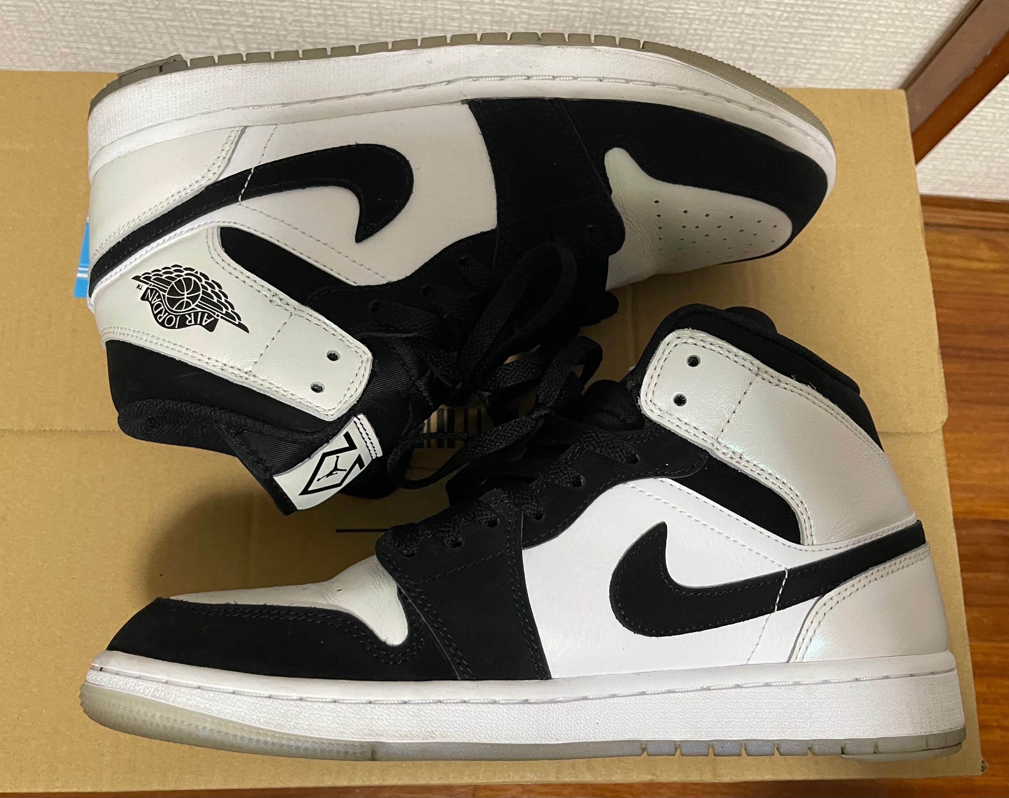 Nike Air Jordan 1 Mid "Omega/Black/White"